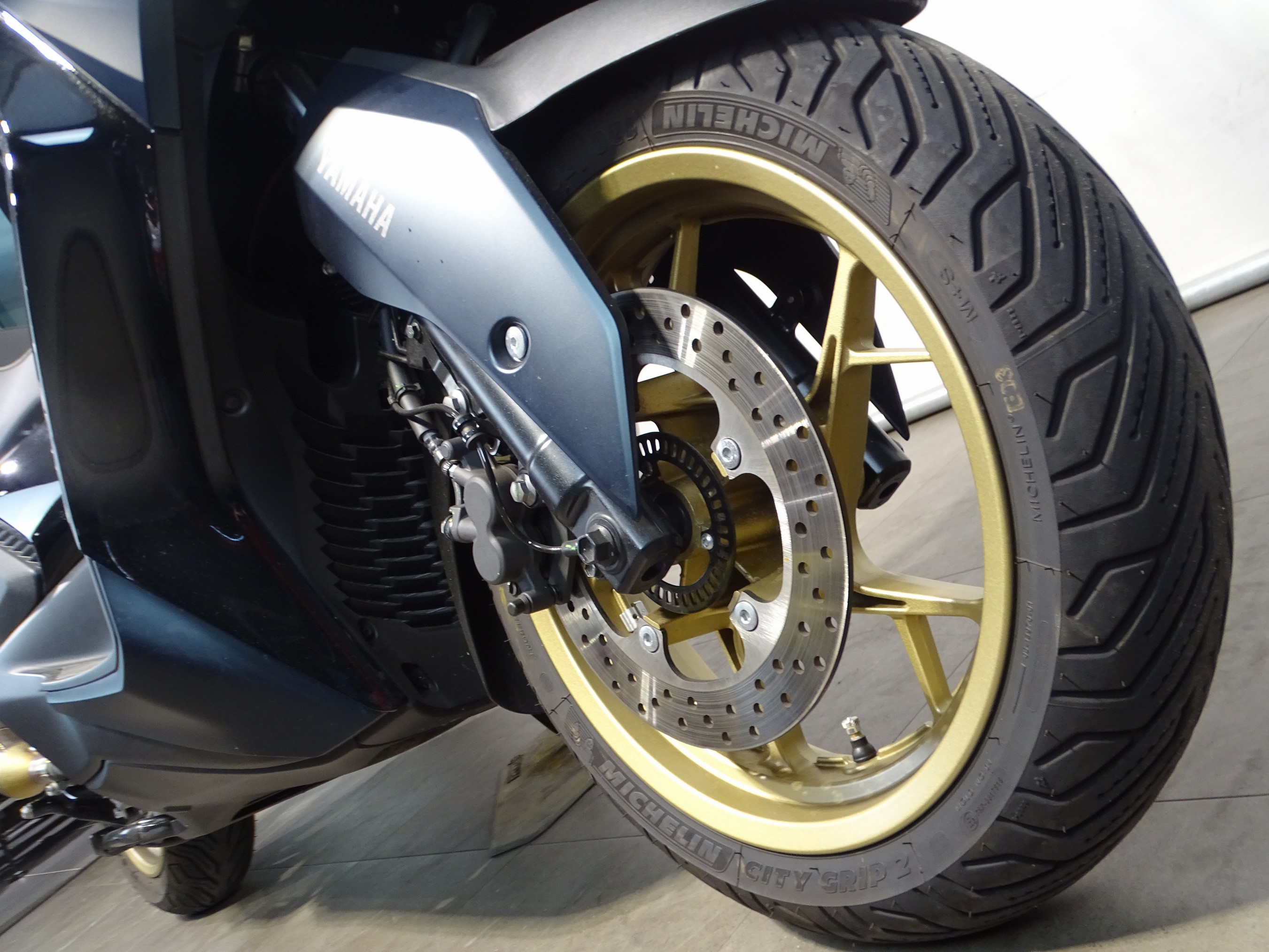 YAMAHA X-MAX 300 TECH MAX