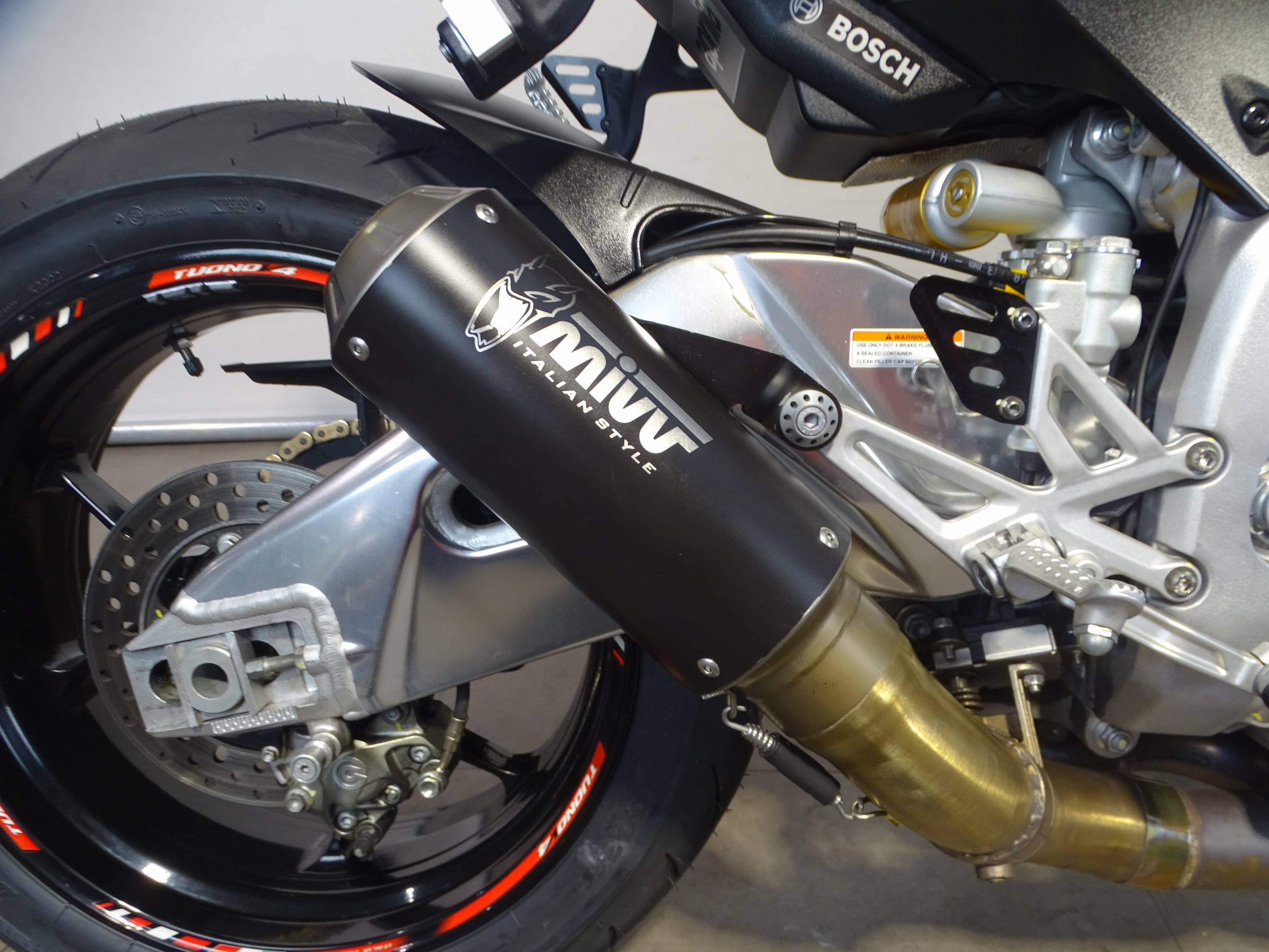 APRILIA TUONO V4 1100 RR