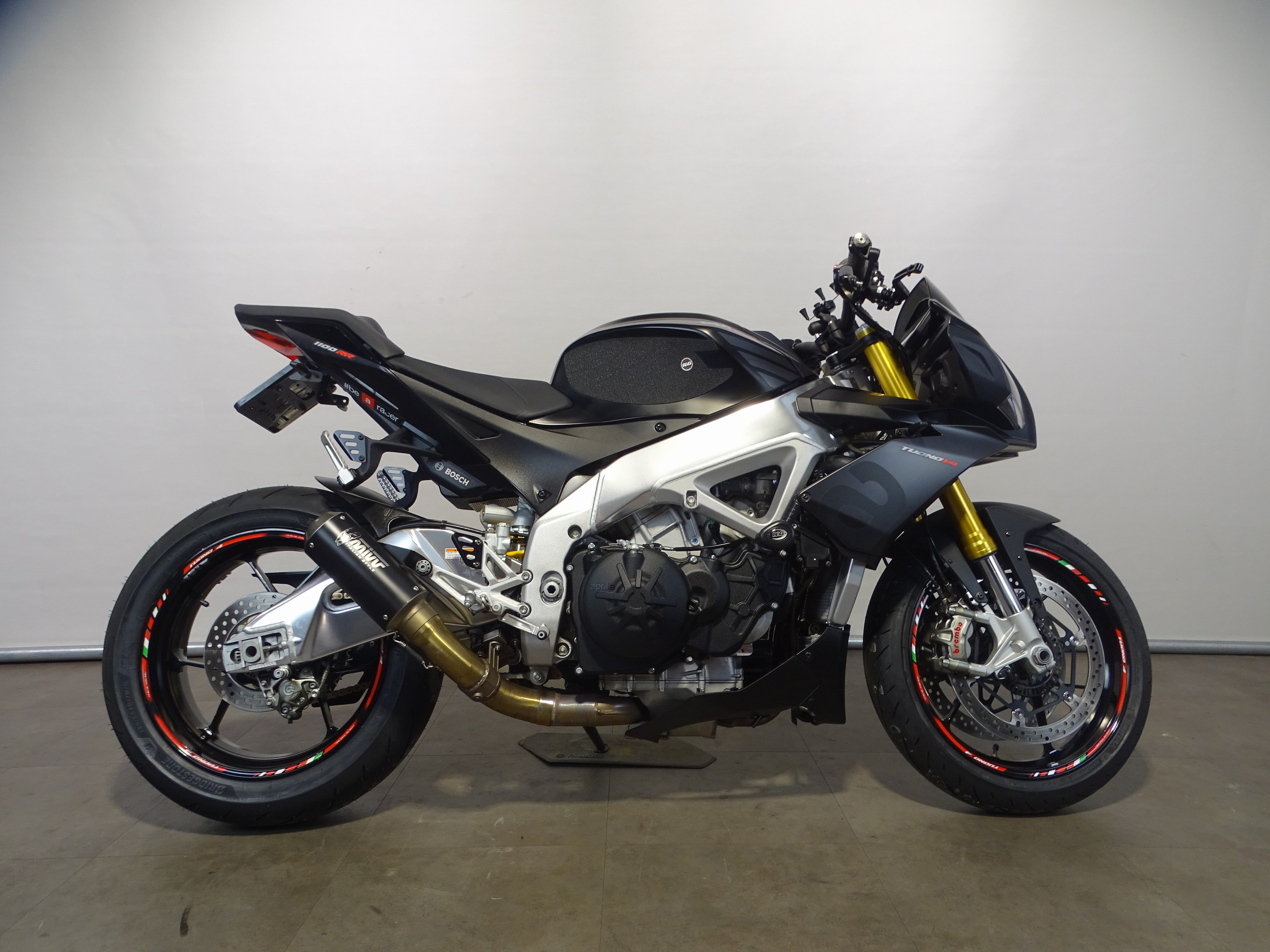 APRILIA TUONO V4 1100 RR