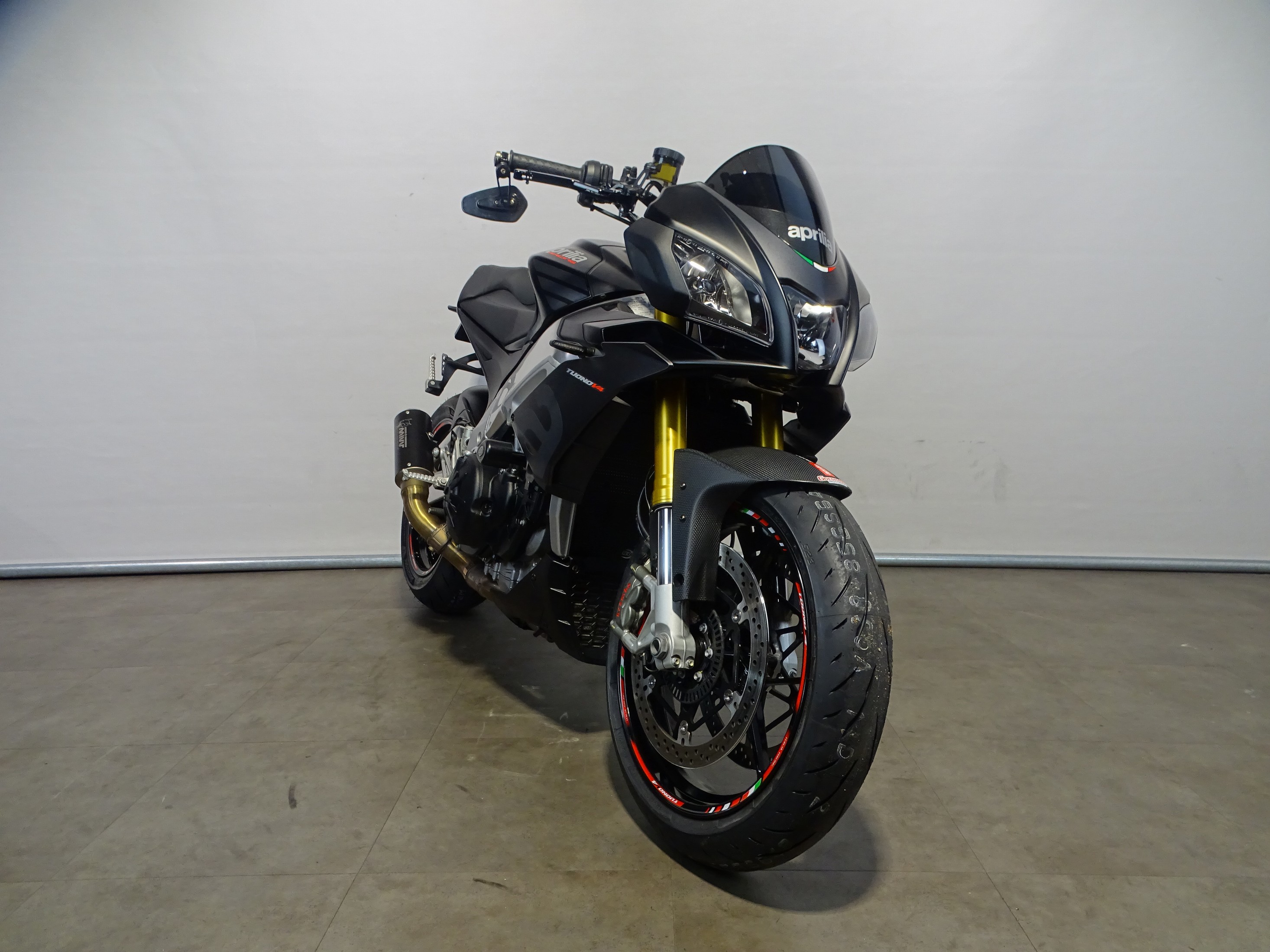 APRILIA TUONO V4 1100 RR
