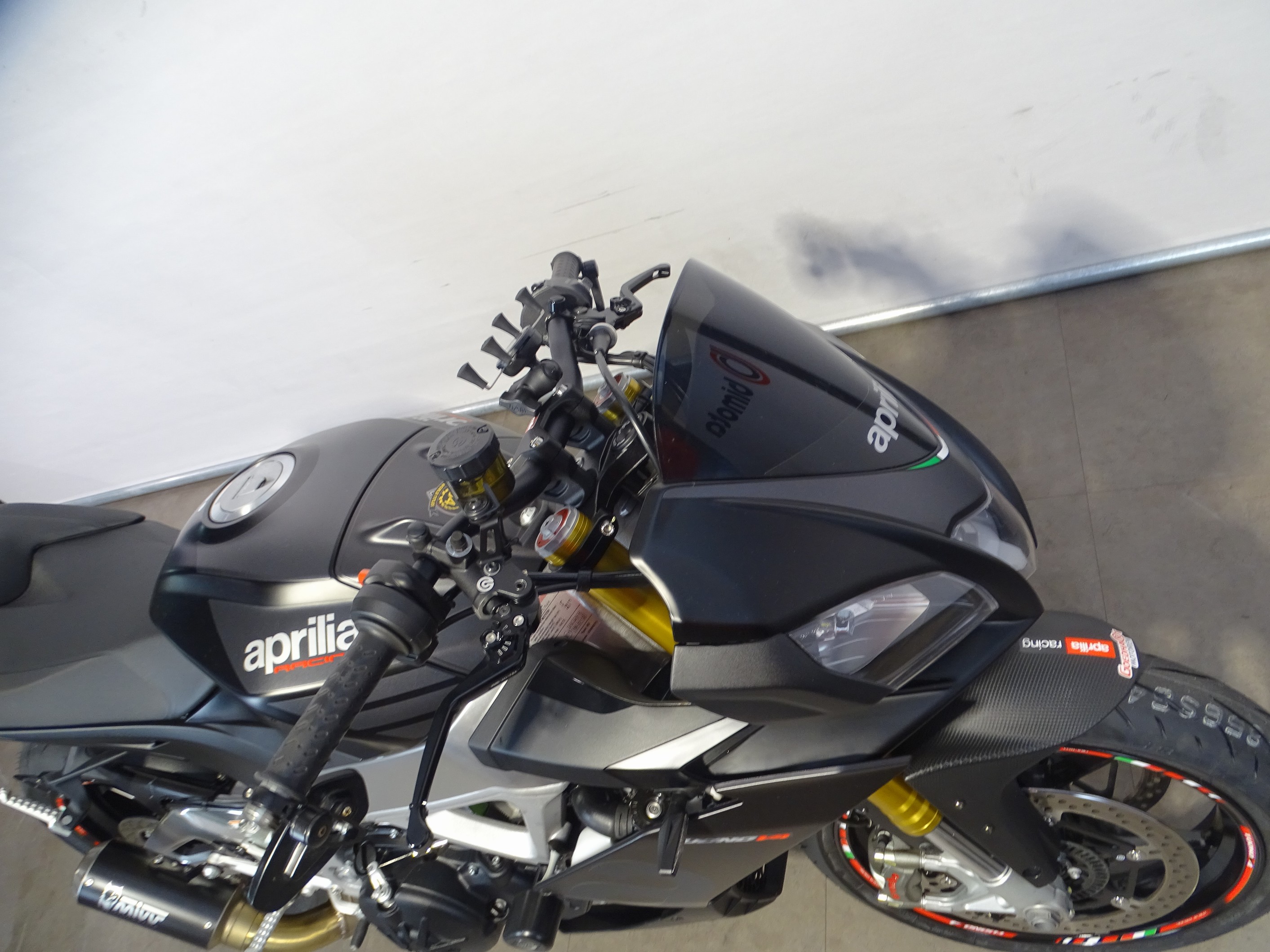 APRILIA TUONO V4 1100 RR