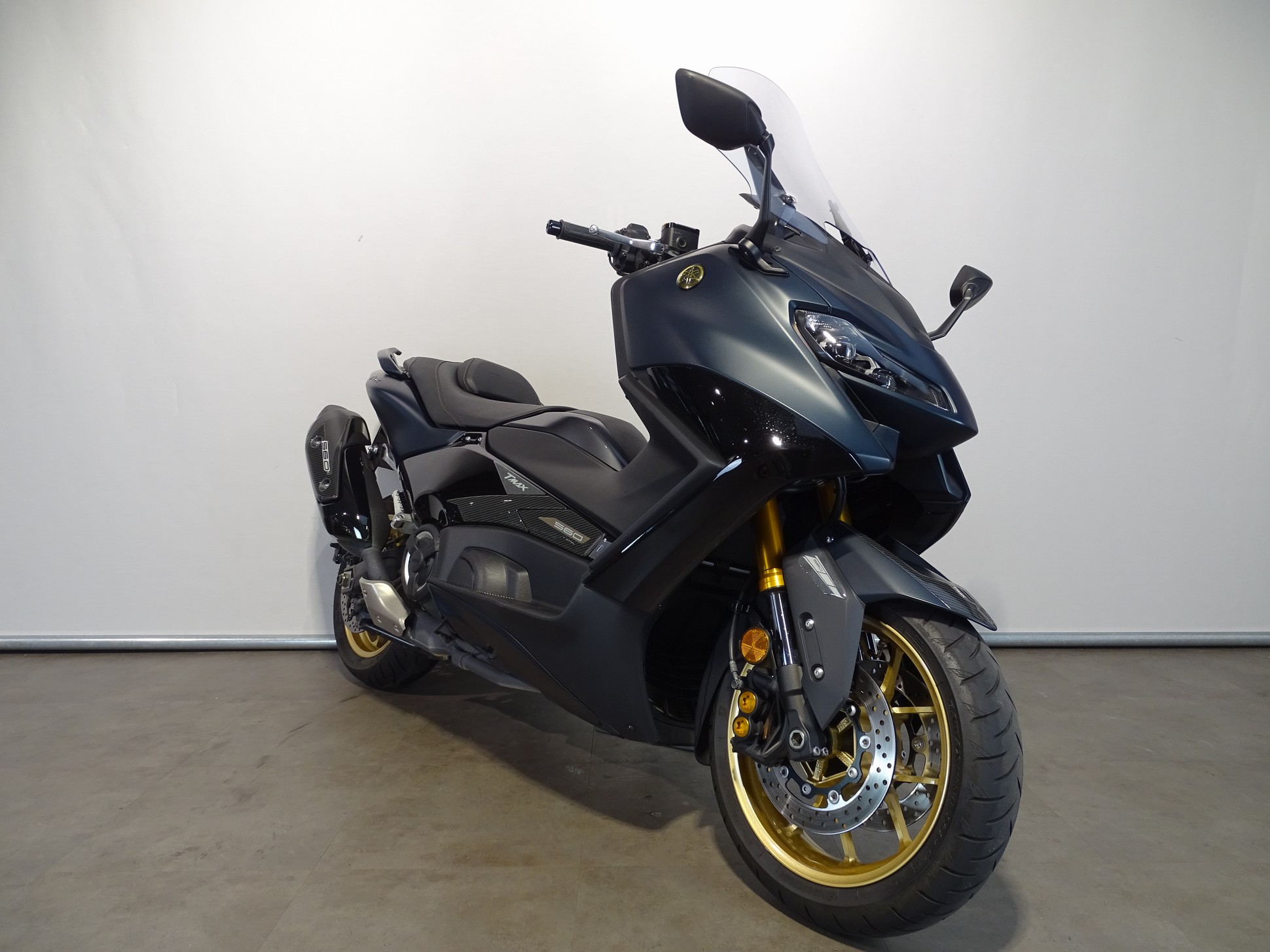 YAMAHA T-MAX TECH MAX