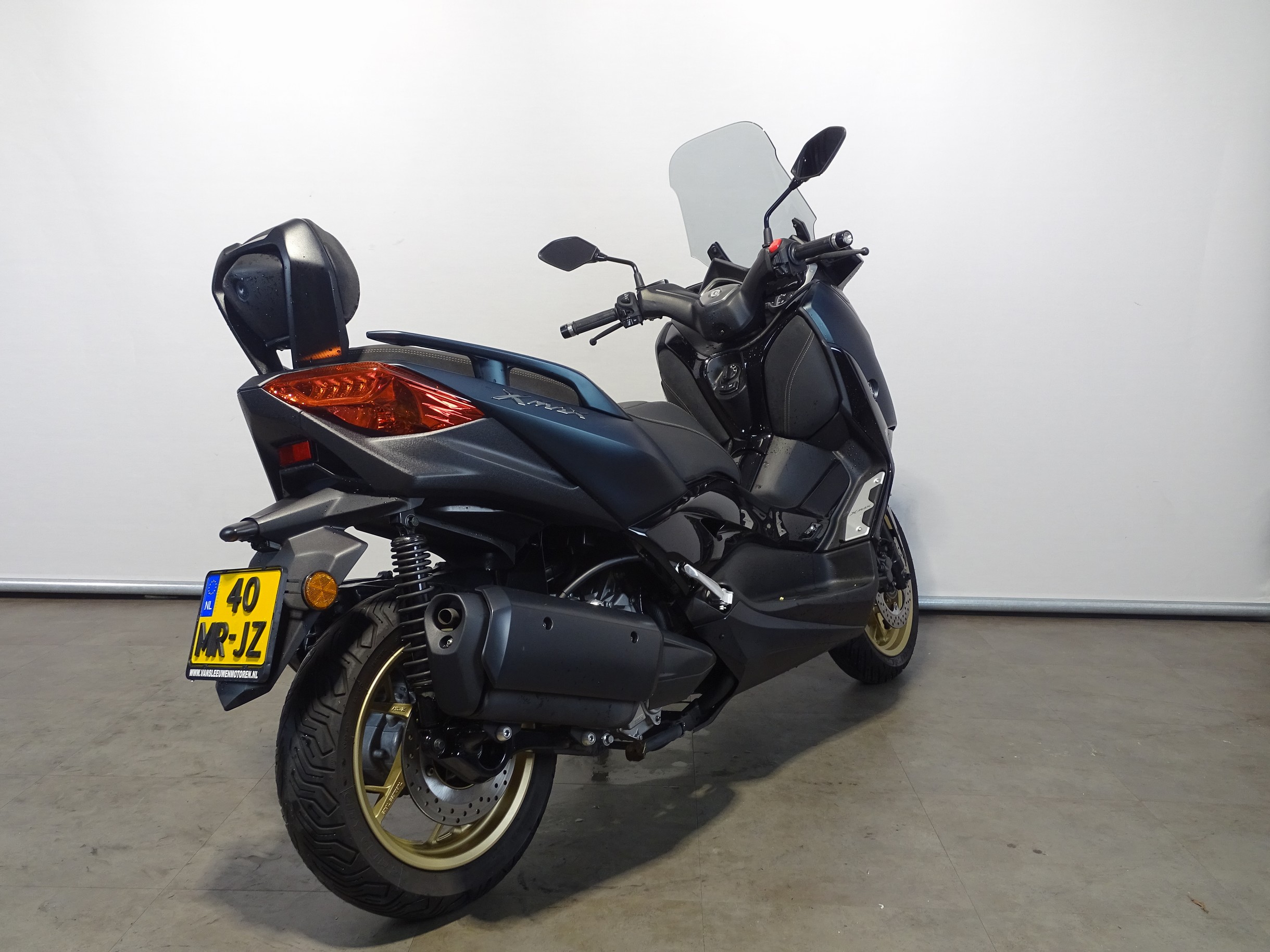 YAMAHA X-MAX 300 TECH MAX