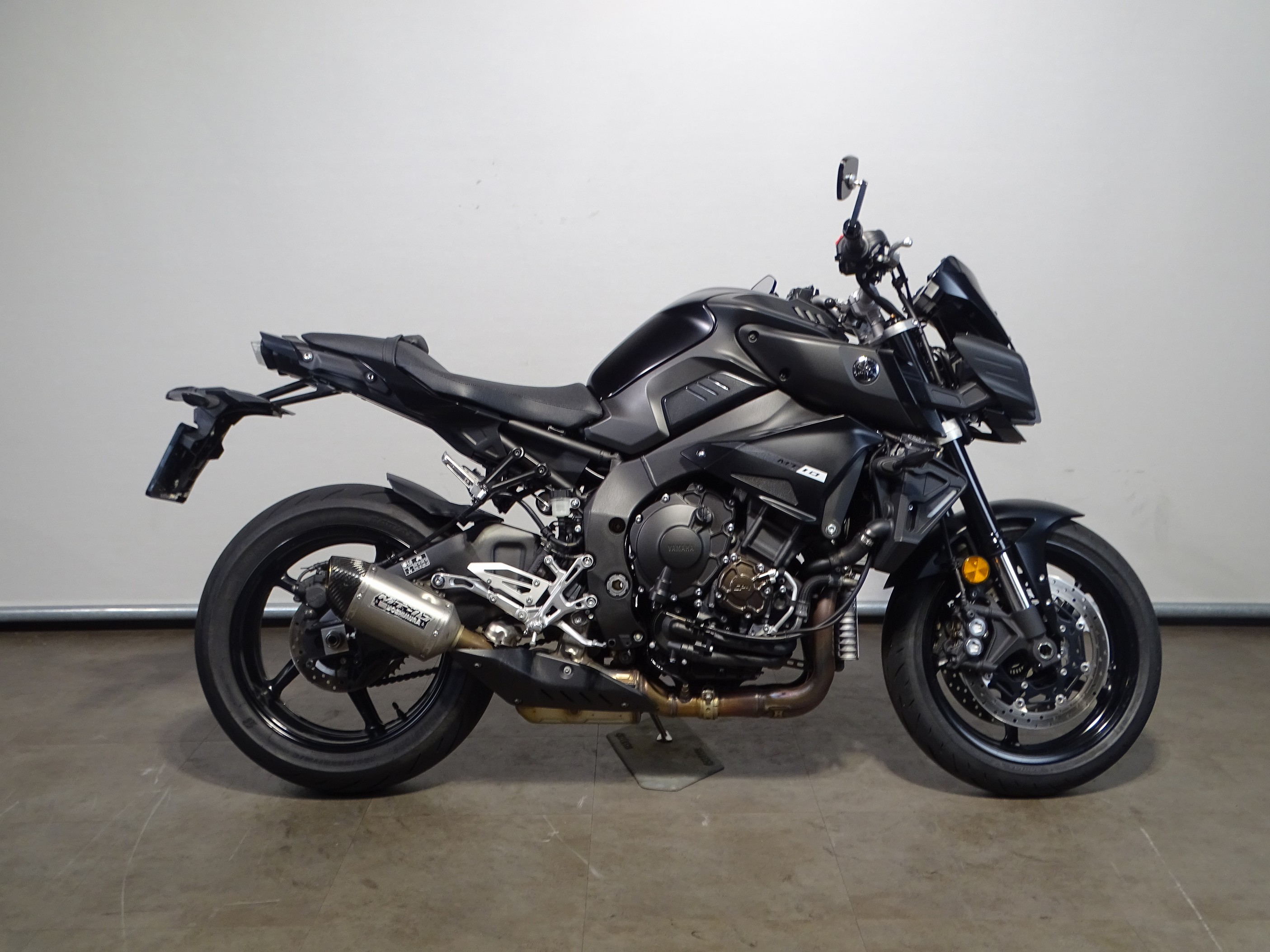YAMAHA MT-10 ABS