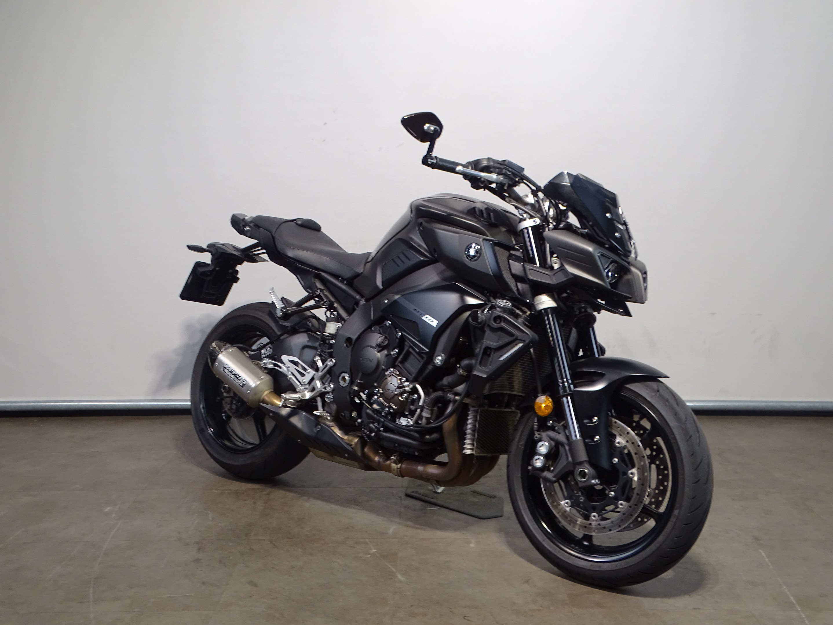 YAMAHA MT-10 ABS