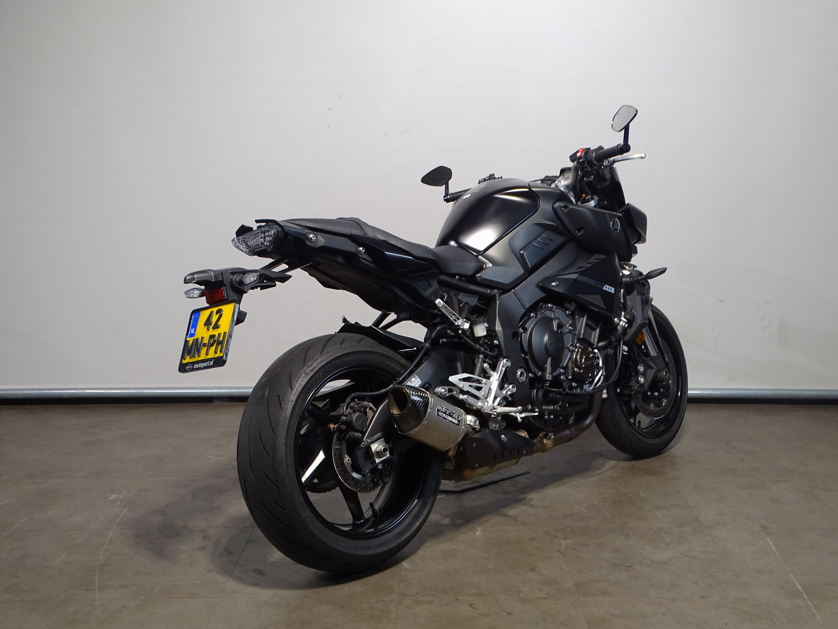 YAMAHA MT-10 ABS