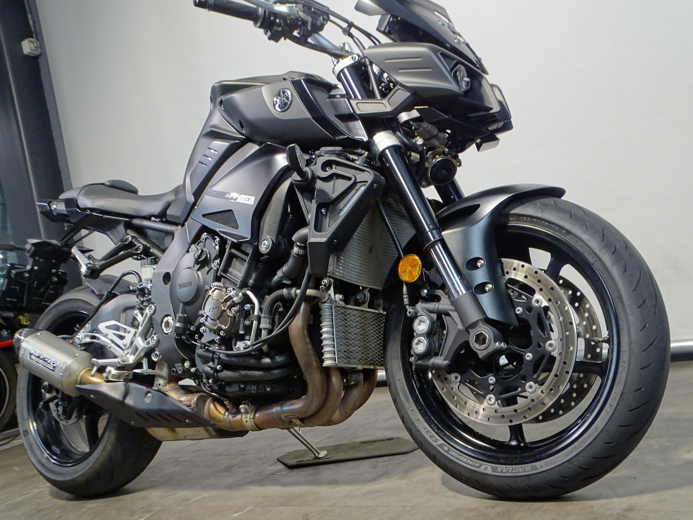 YAMAHA MT-10 ABS