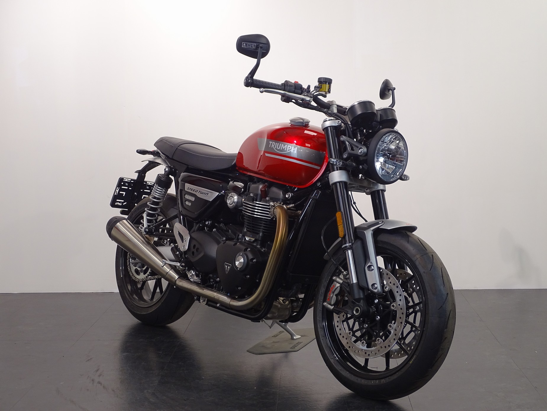 TRIUMPH SPEED TWIN 1200