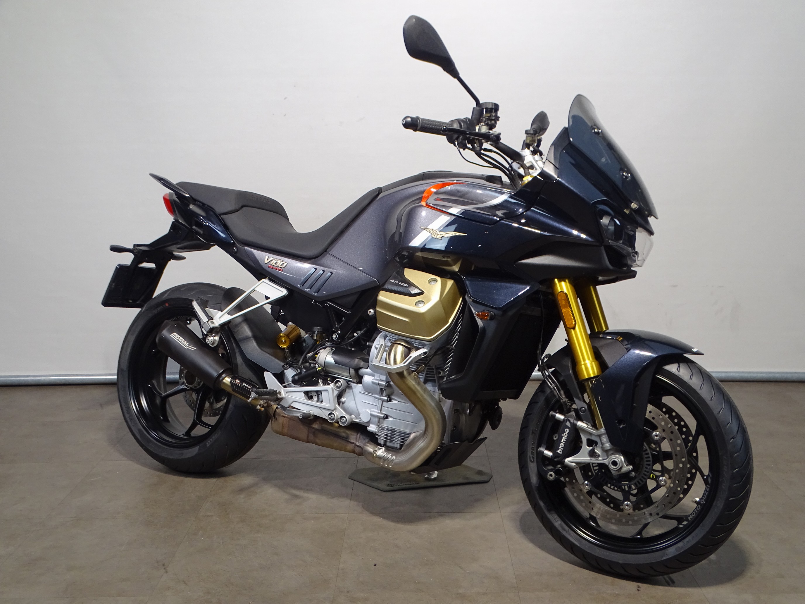 MOTO GUZZI V 100 MANDELLO S