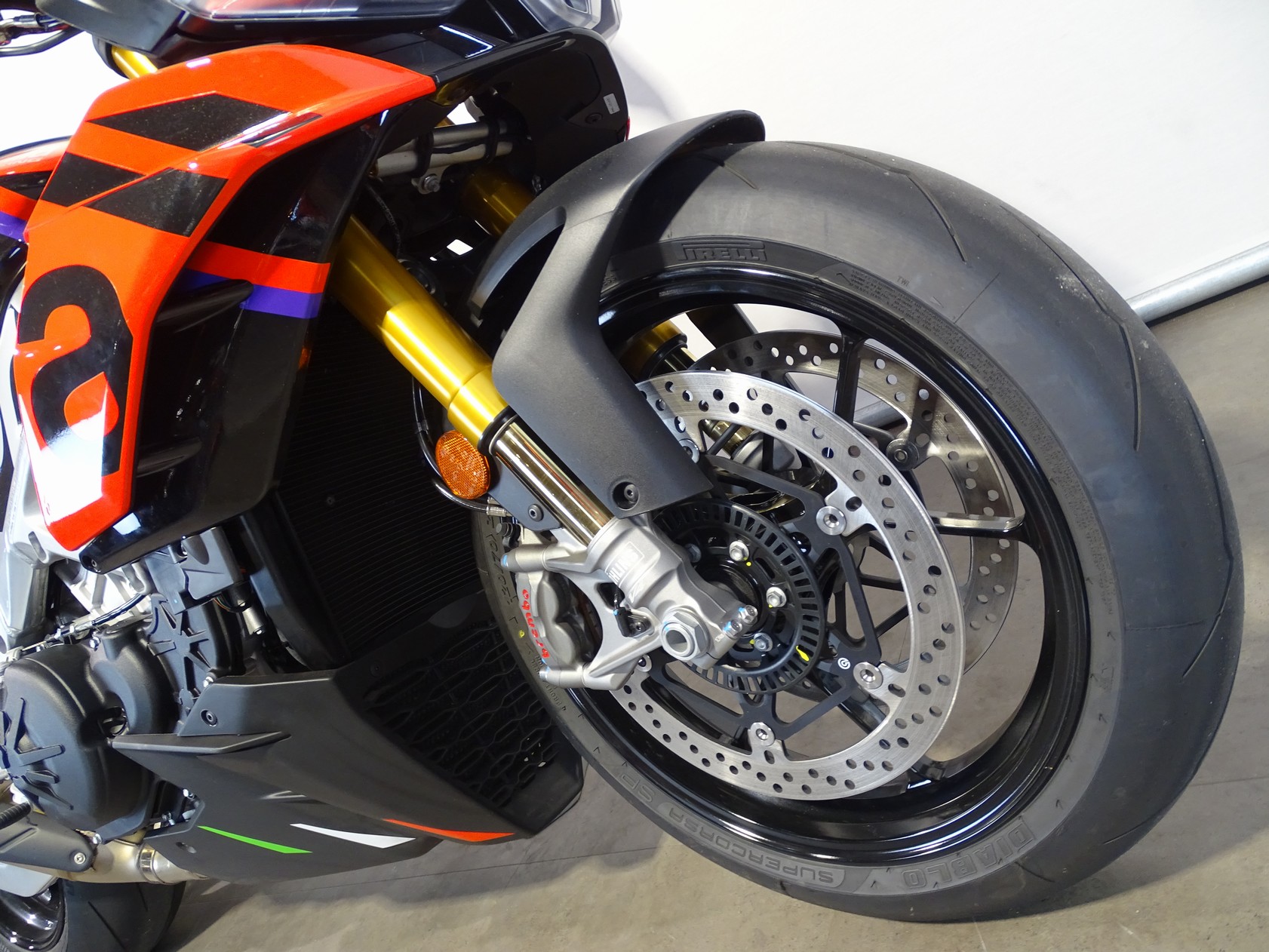APRILIA TUONO V4 1100 E FACTORY