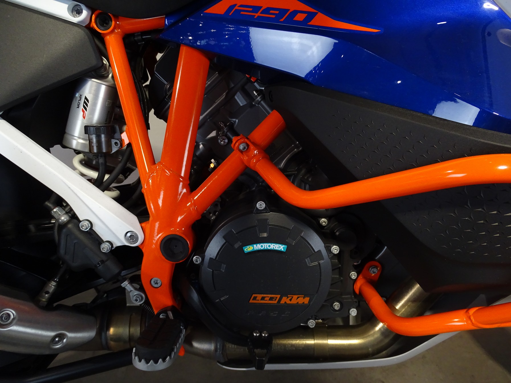 KTM - 1290 SUPER ADVENTURE R ABS
