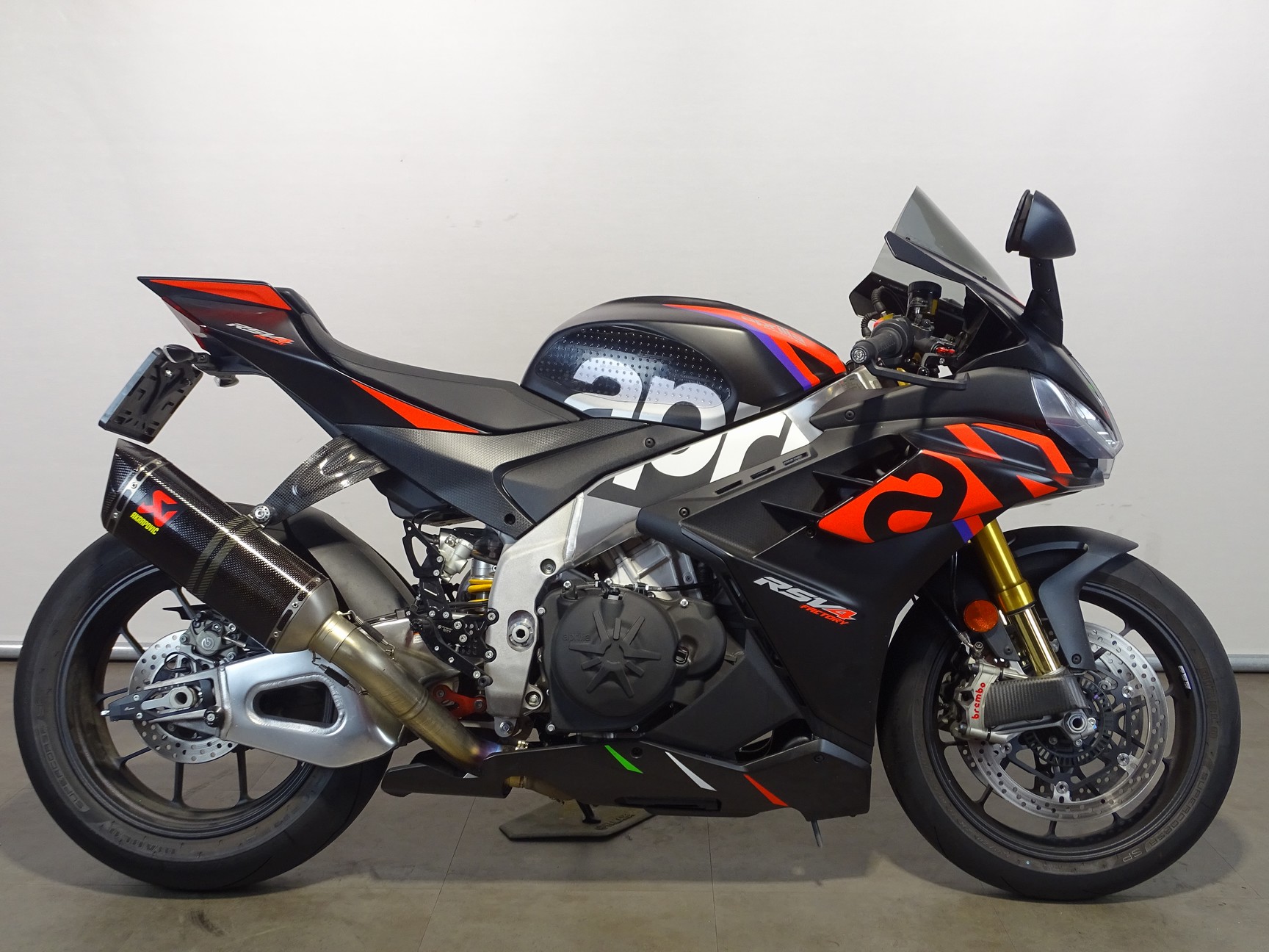 APRILIA RSV 4 1100 FACTORY