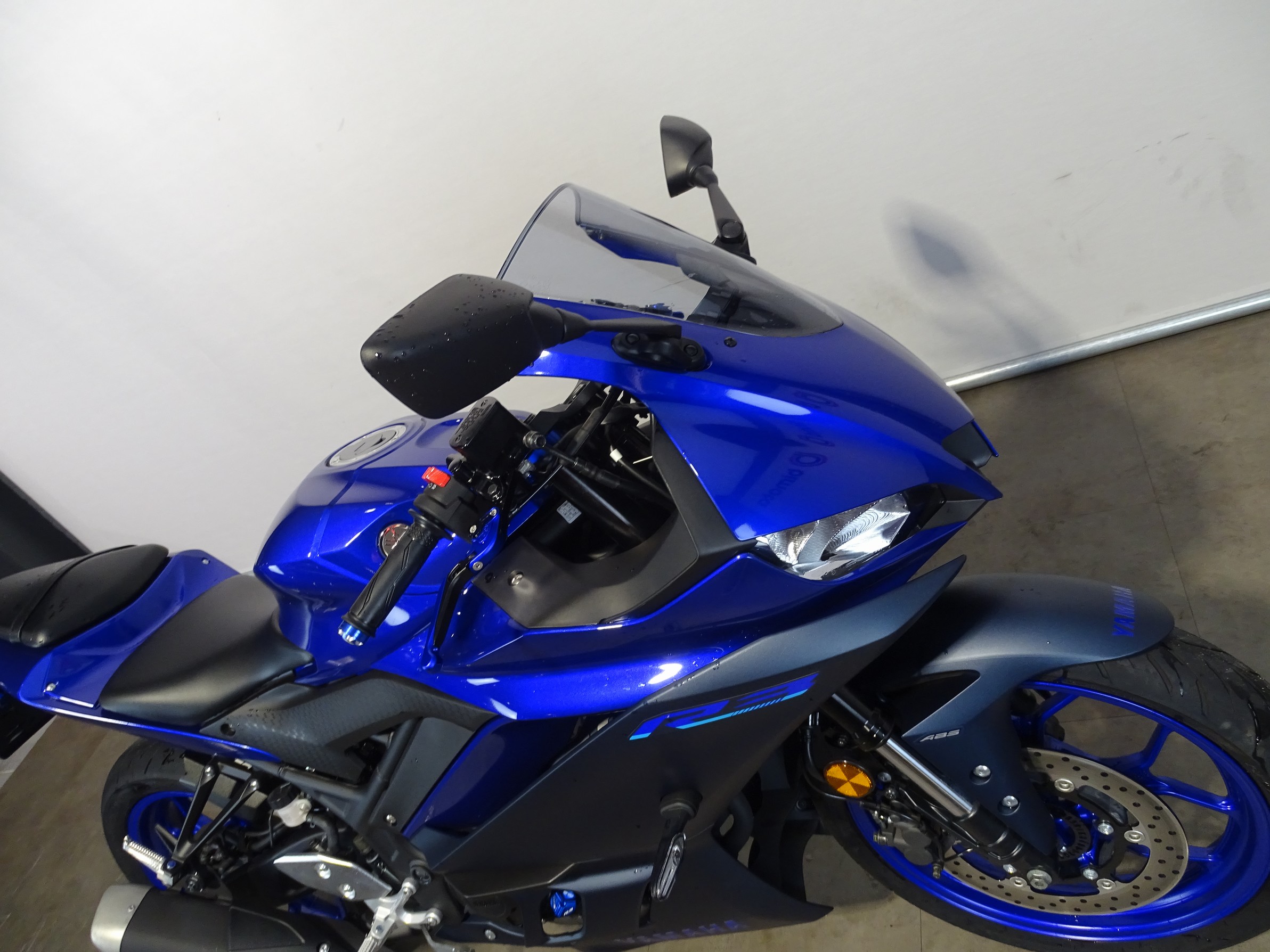 YAMAHA YZF-R3