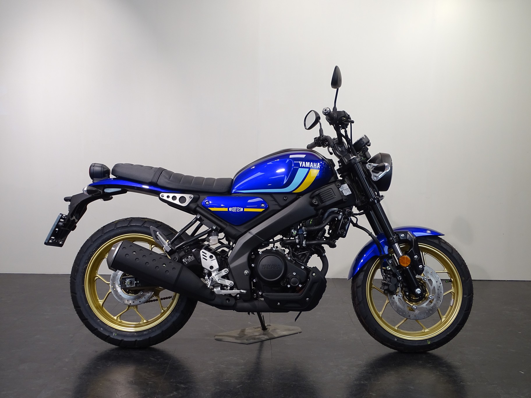 YAMAHA XSR 125