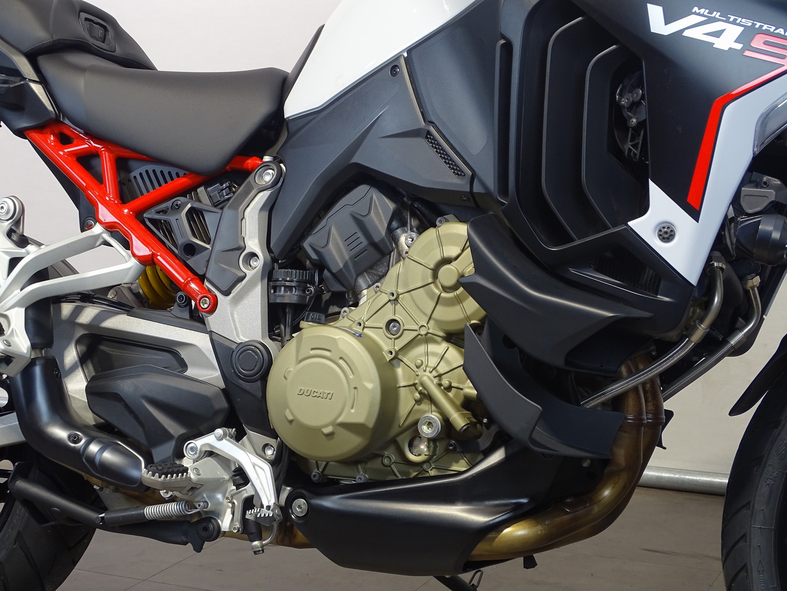 DUCATI MULTISTRADA V4 S TRAVEL & RADA