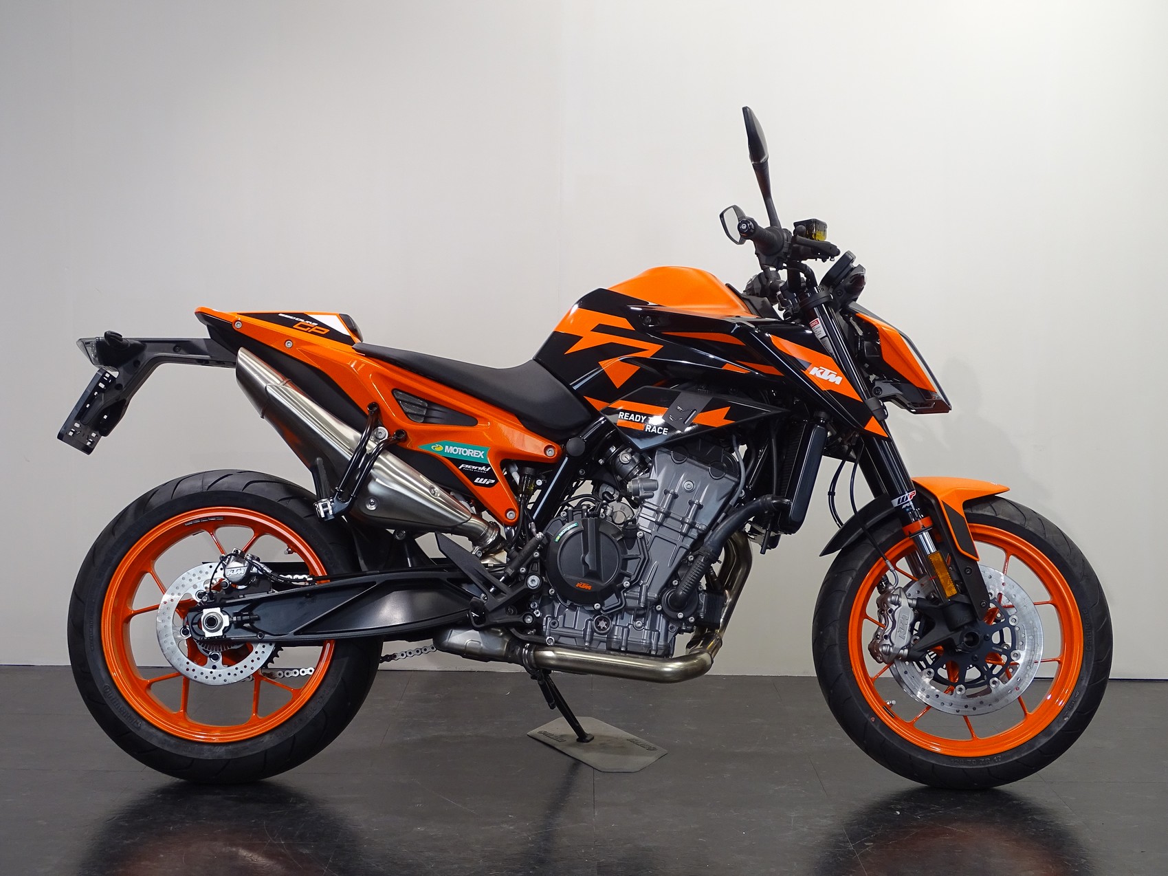 KTM 890 DUKE GP