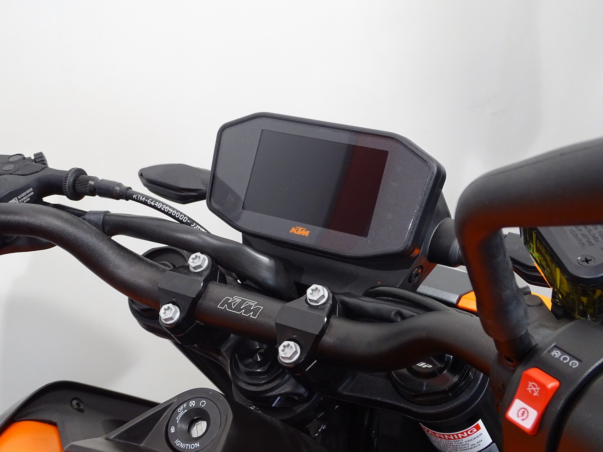 KTM 890 DUKE GP