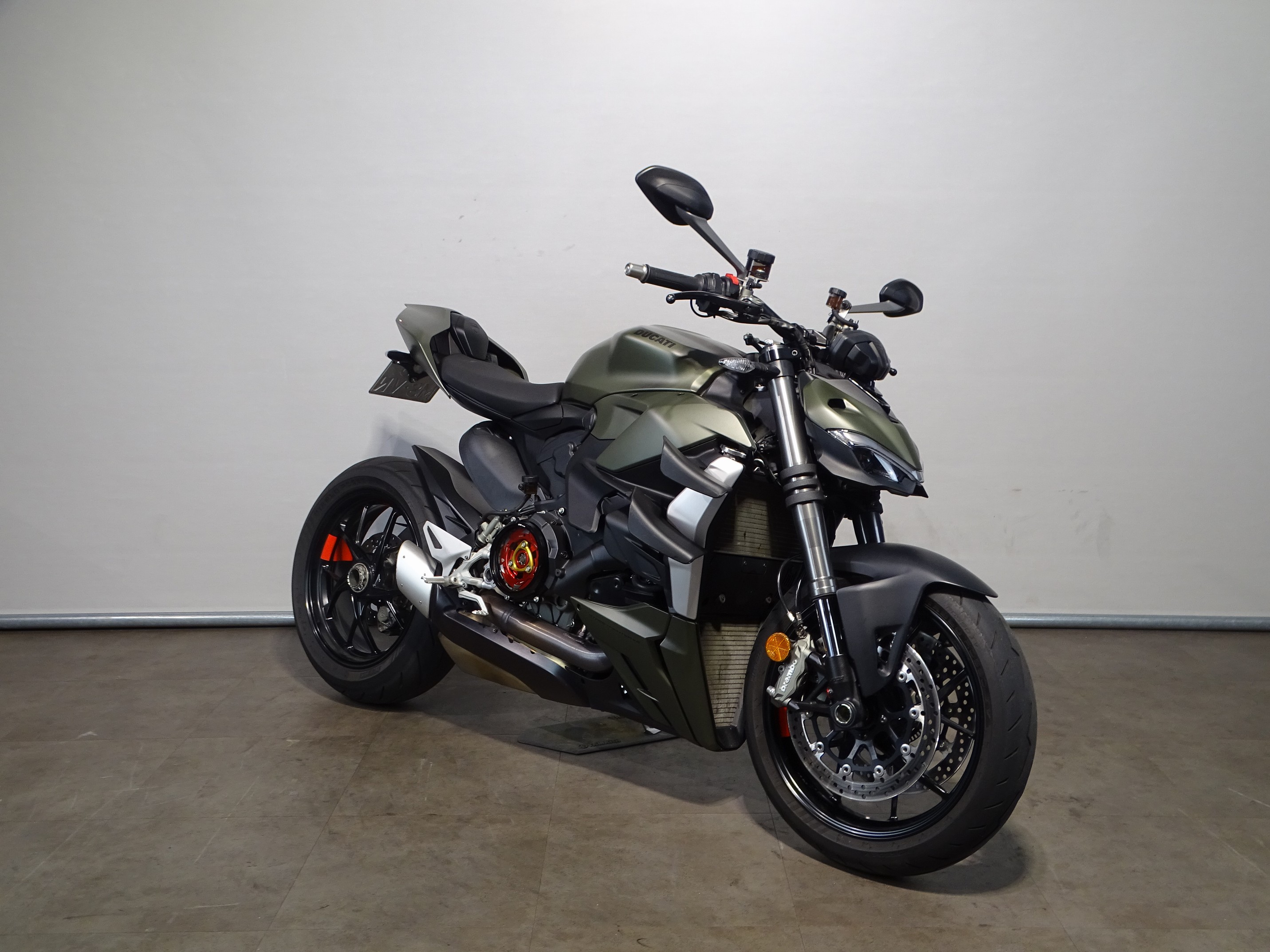 DUCATI STREETFIGHTER V2
