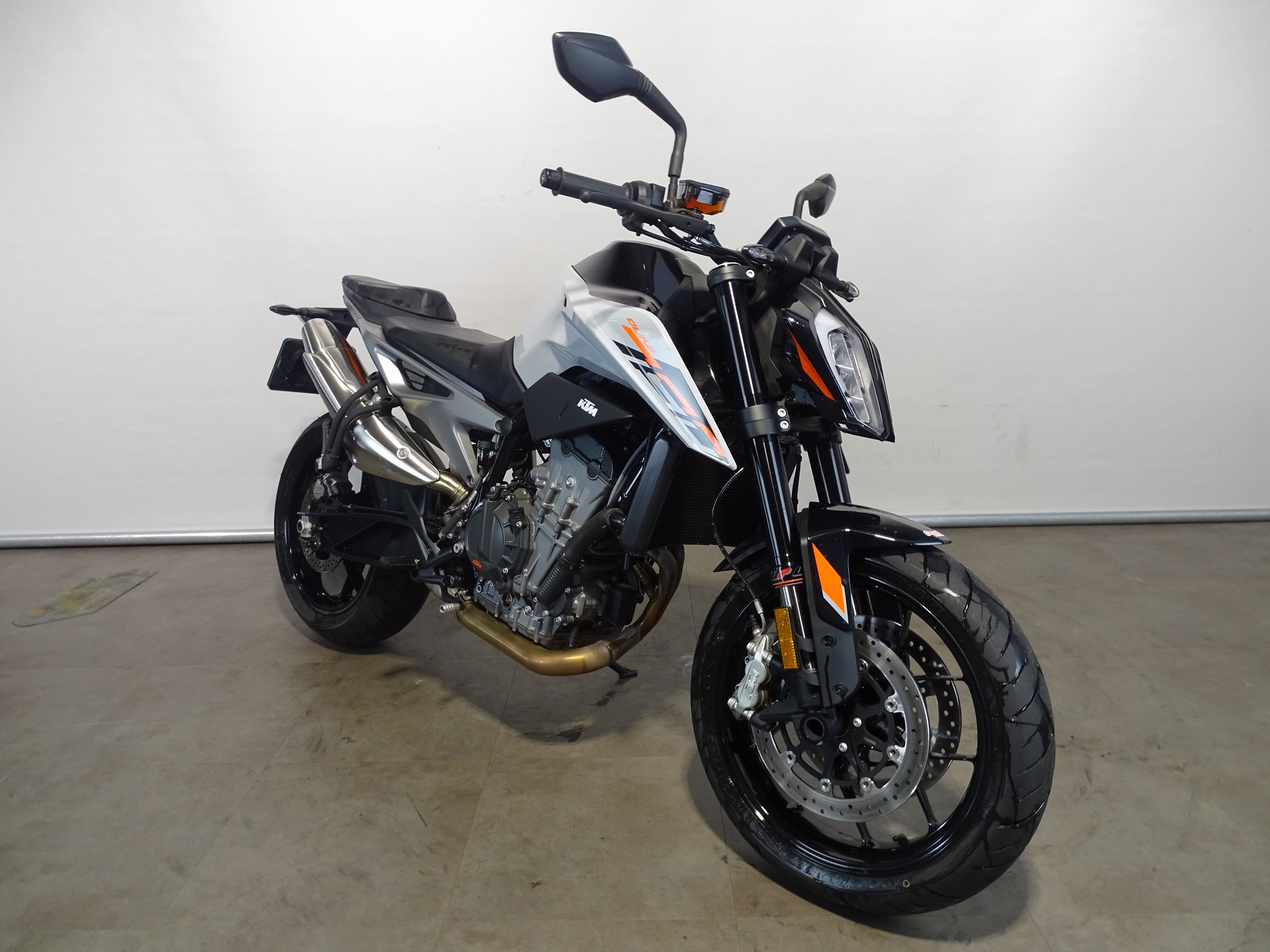 KTM 790 DUKE L