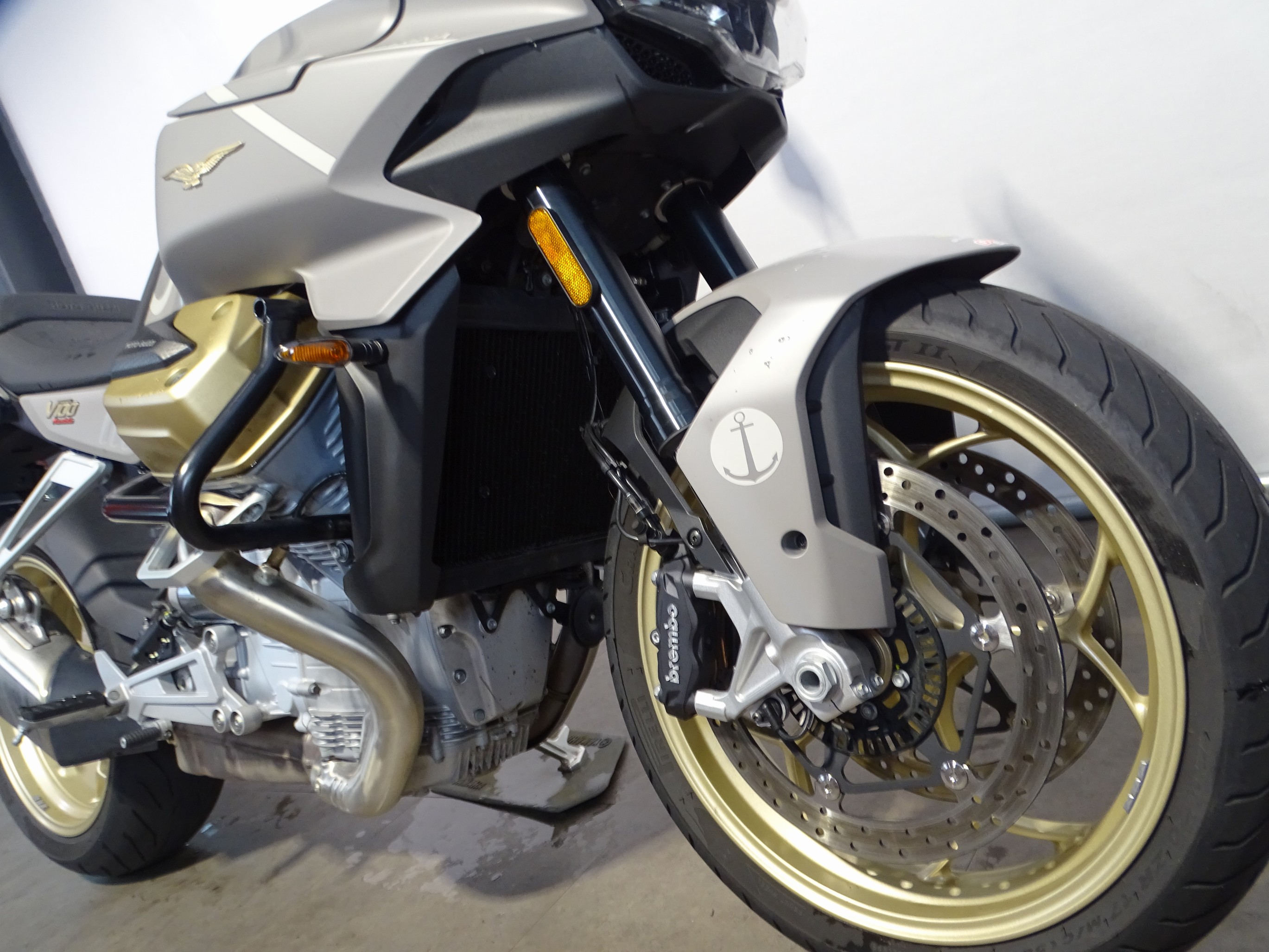 MOTO GUZZI V 100 MANDELLO AVIAZIONE NAVAL