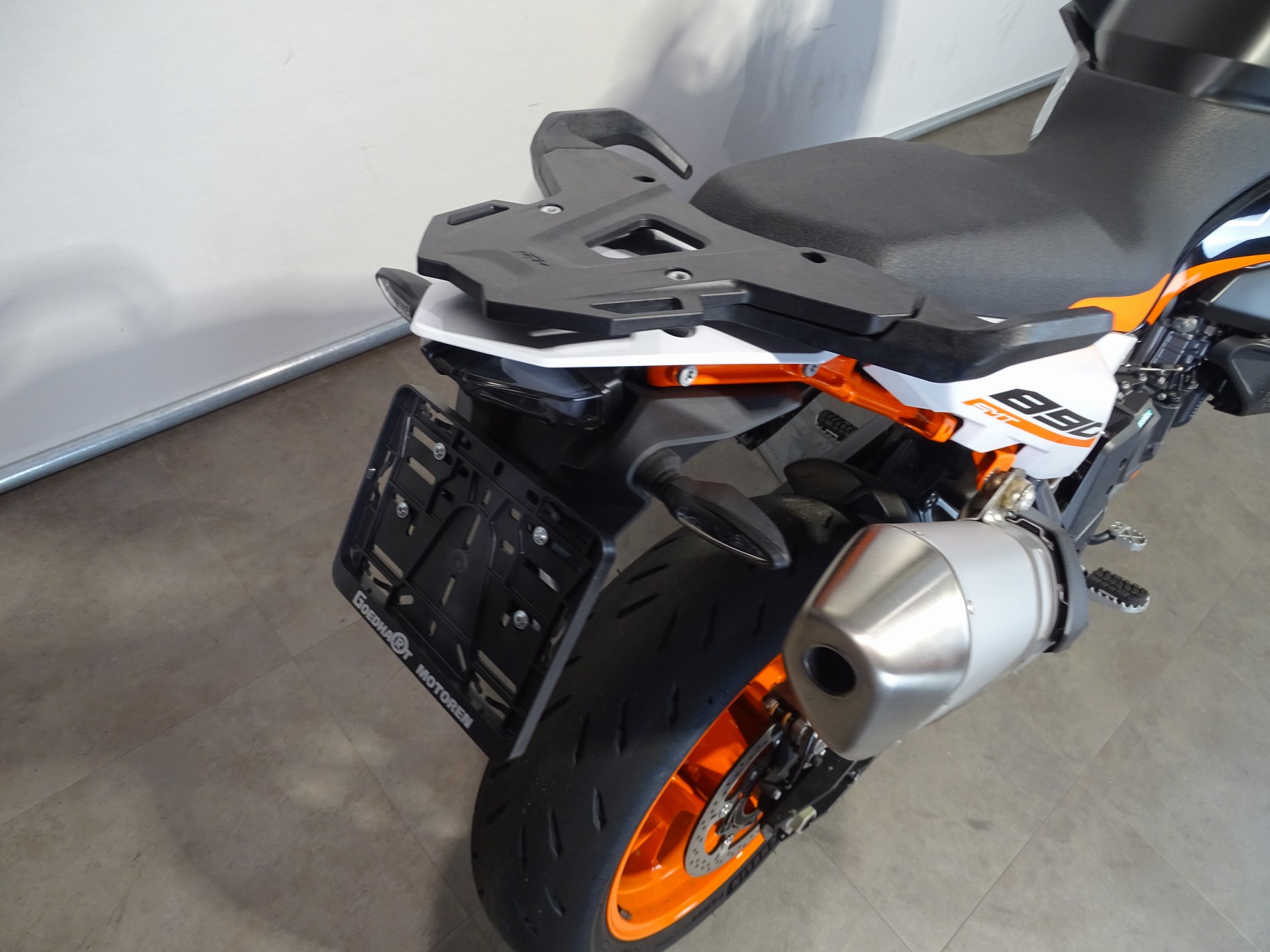 KTM 890 SMT