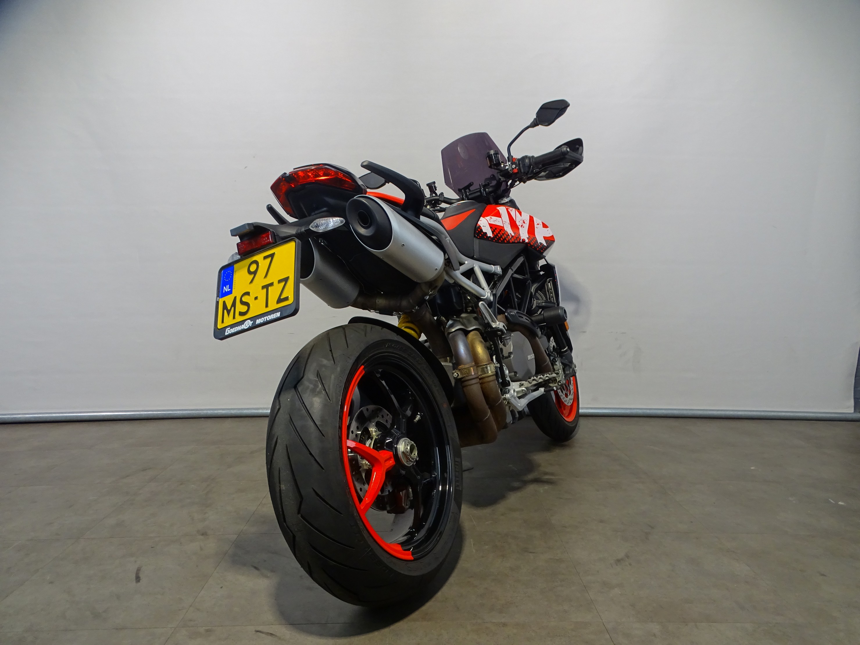 DUCATI HYPERMOTARD 950 RVE