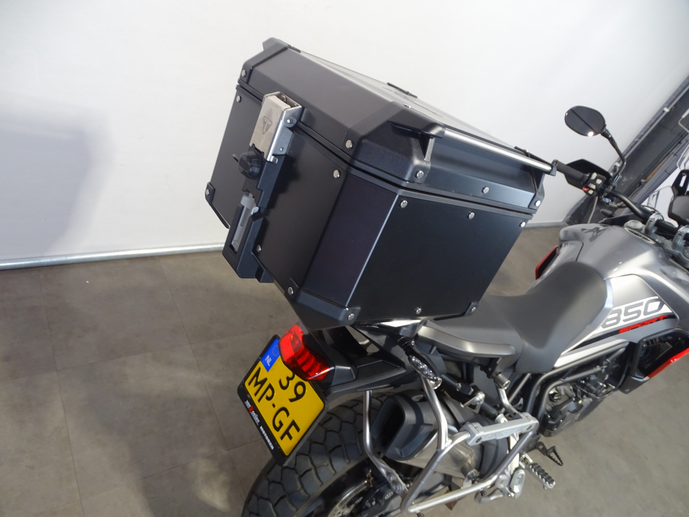 TRIUMPH TIGER 850 SPORT
