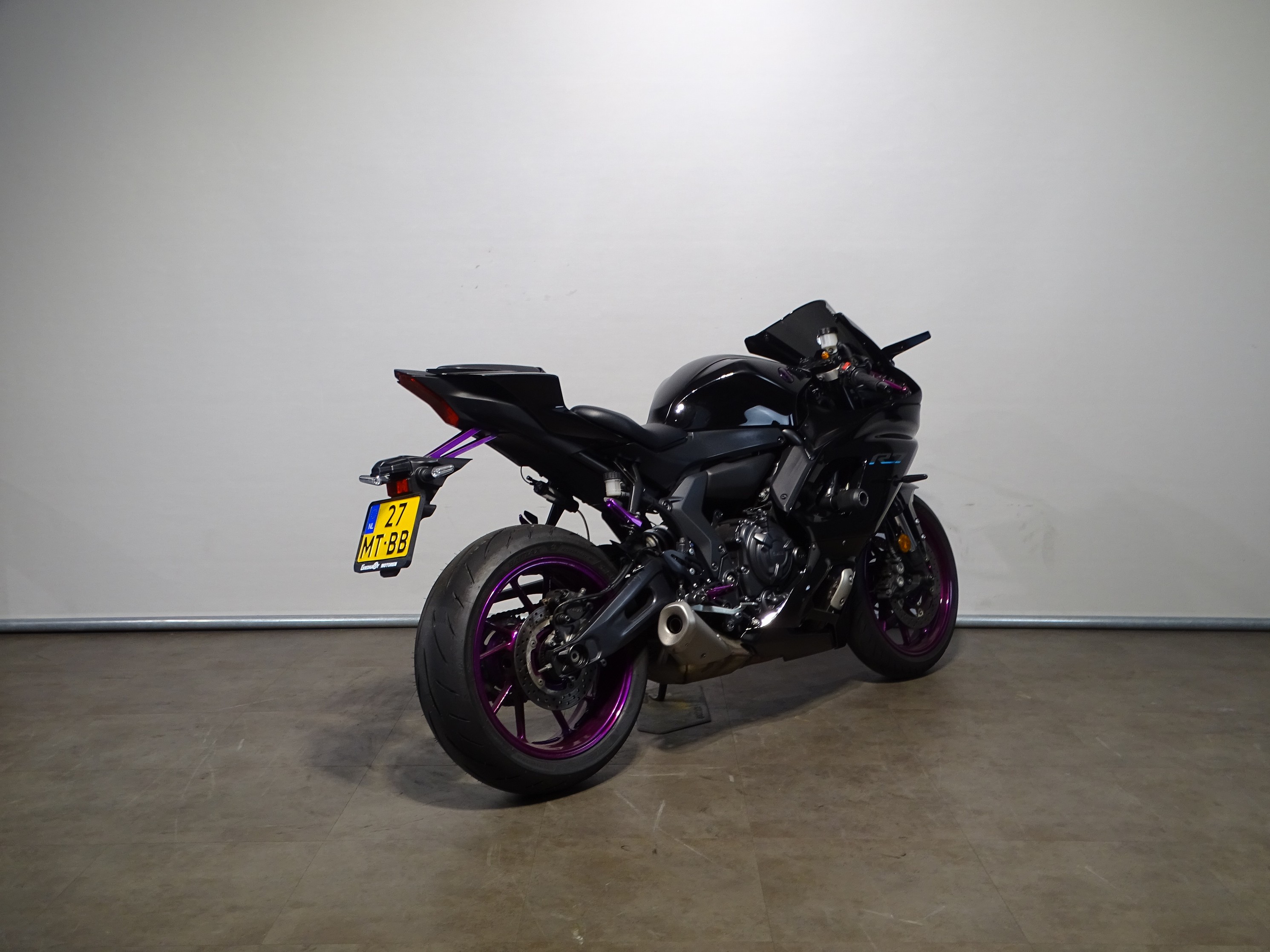YAMAHA YZF-R7