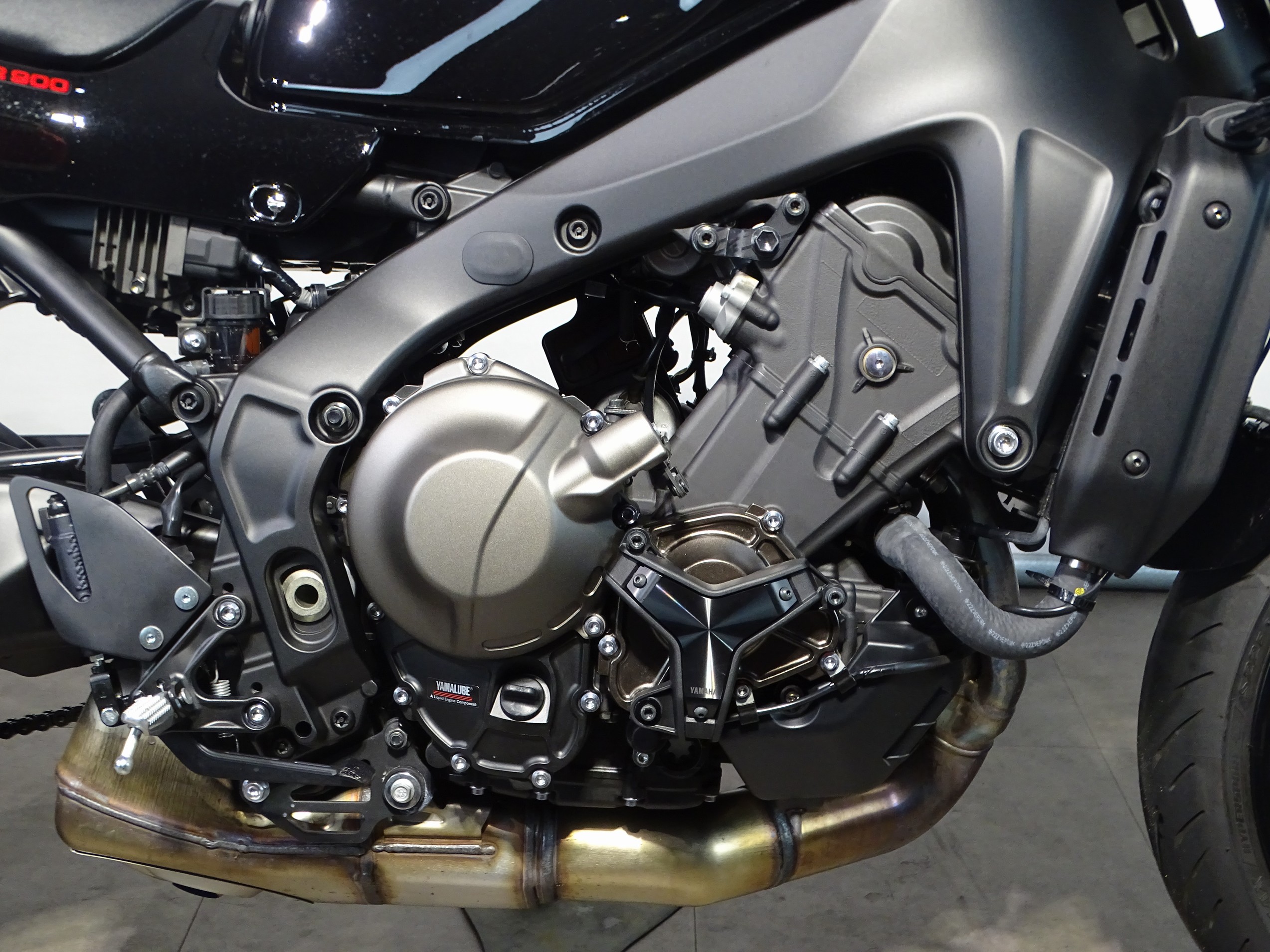 YAMAHA XSR 900