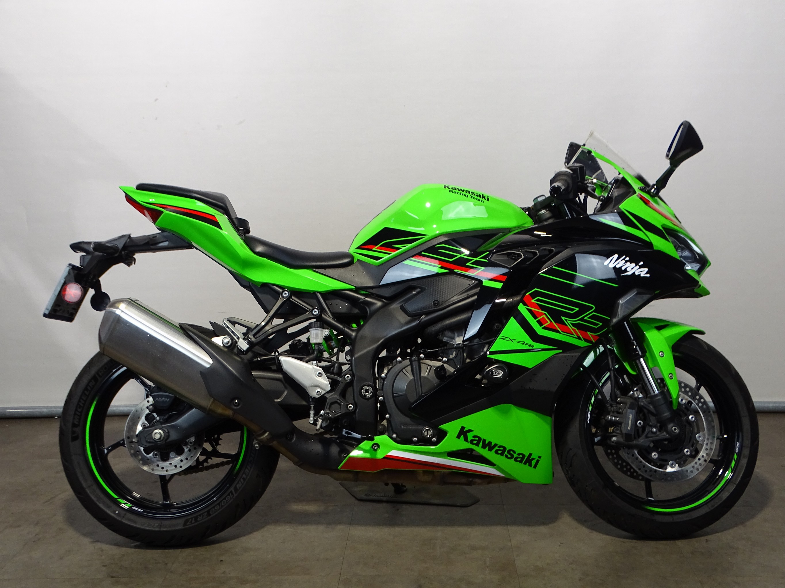 KAWASAKI ZX-4 RR