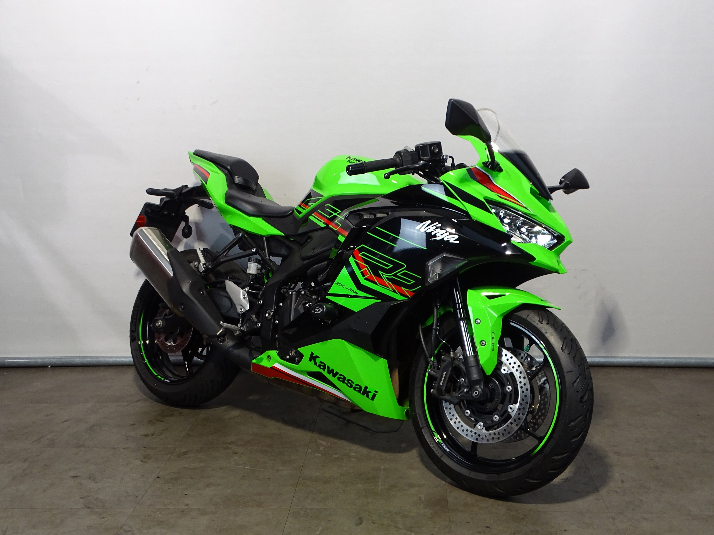 KAWASAKI ZX-4 RR