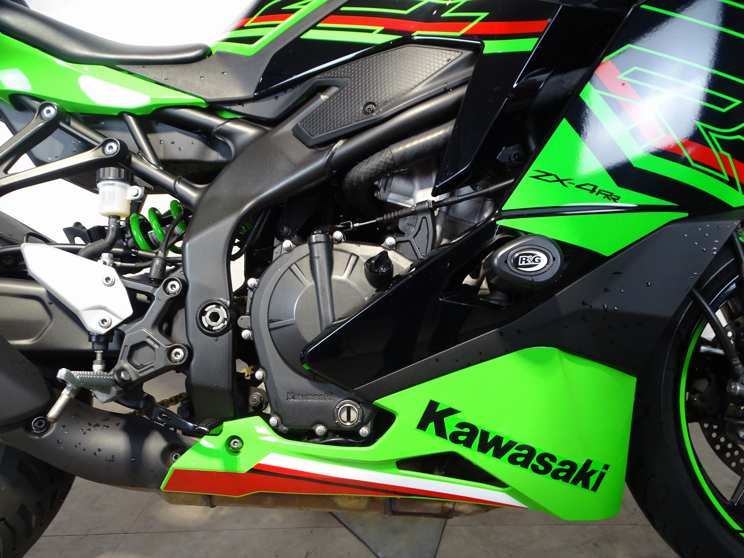 KAWASAKI ZX-4 RR