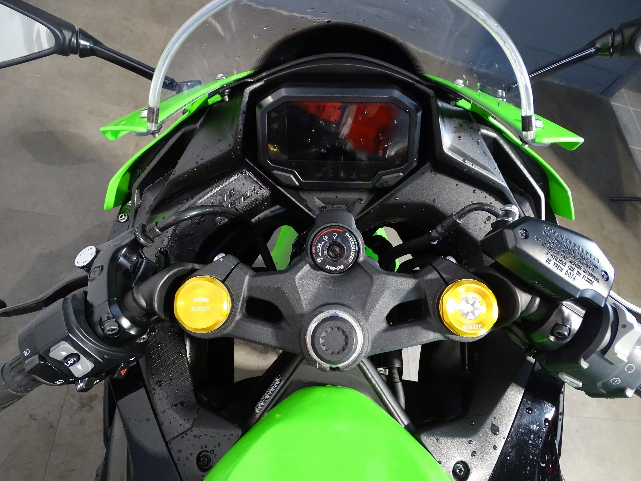 KAWASAKI ZX-4 RR