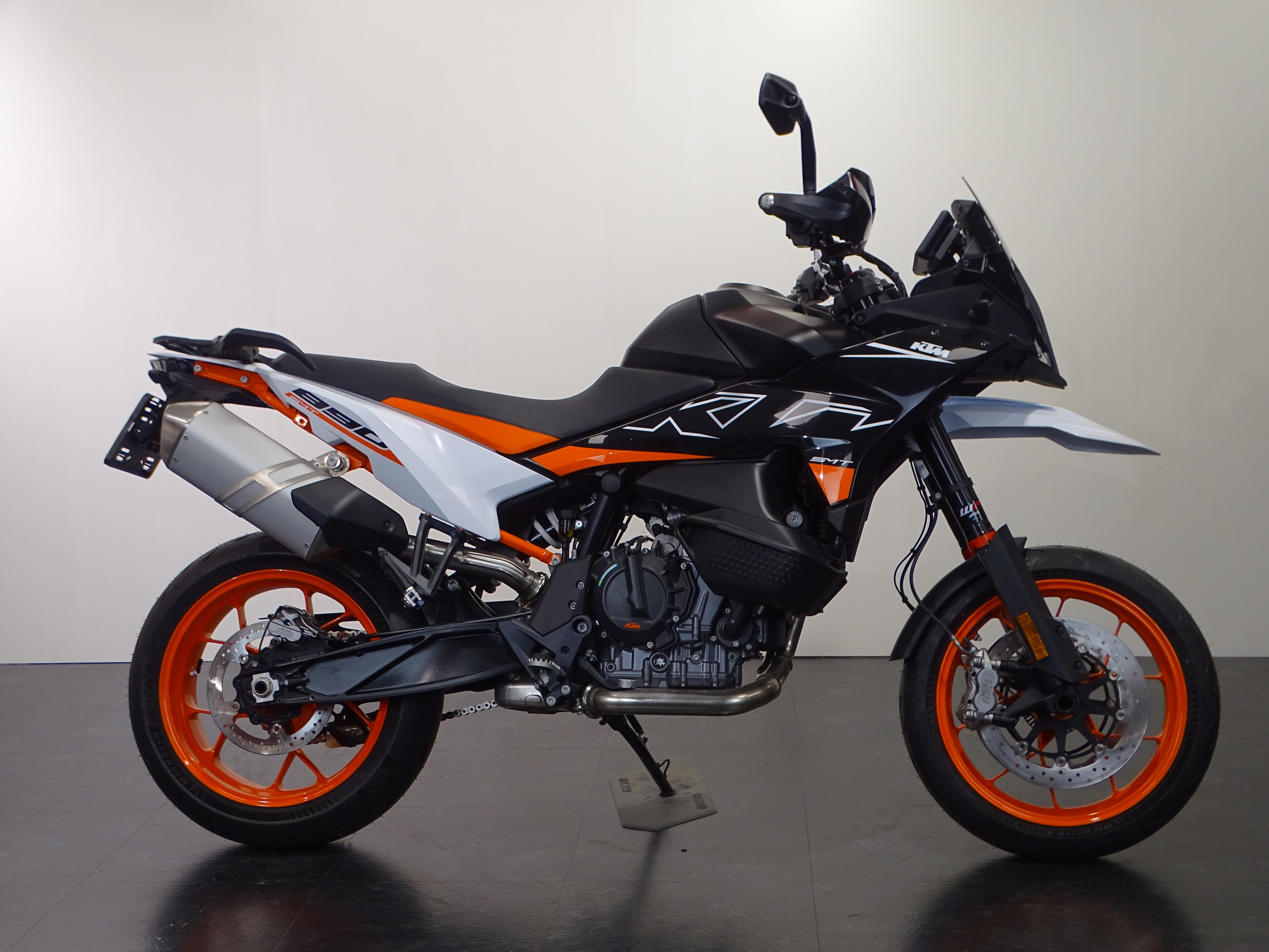 KTM 890 SMT