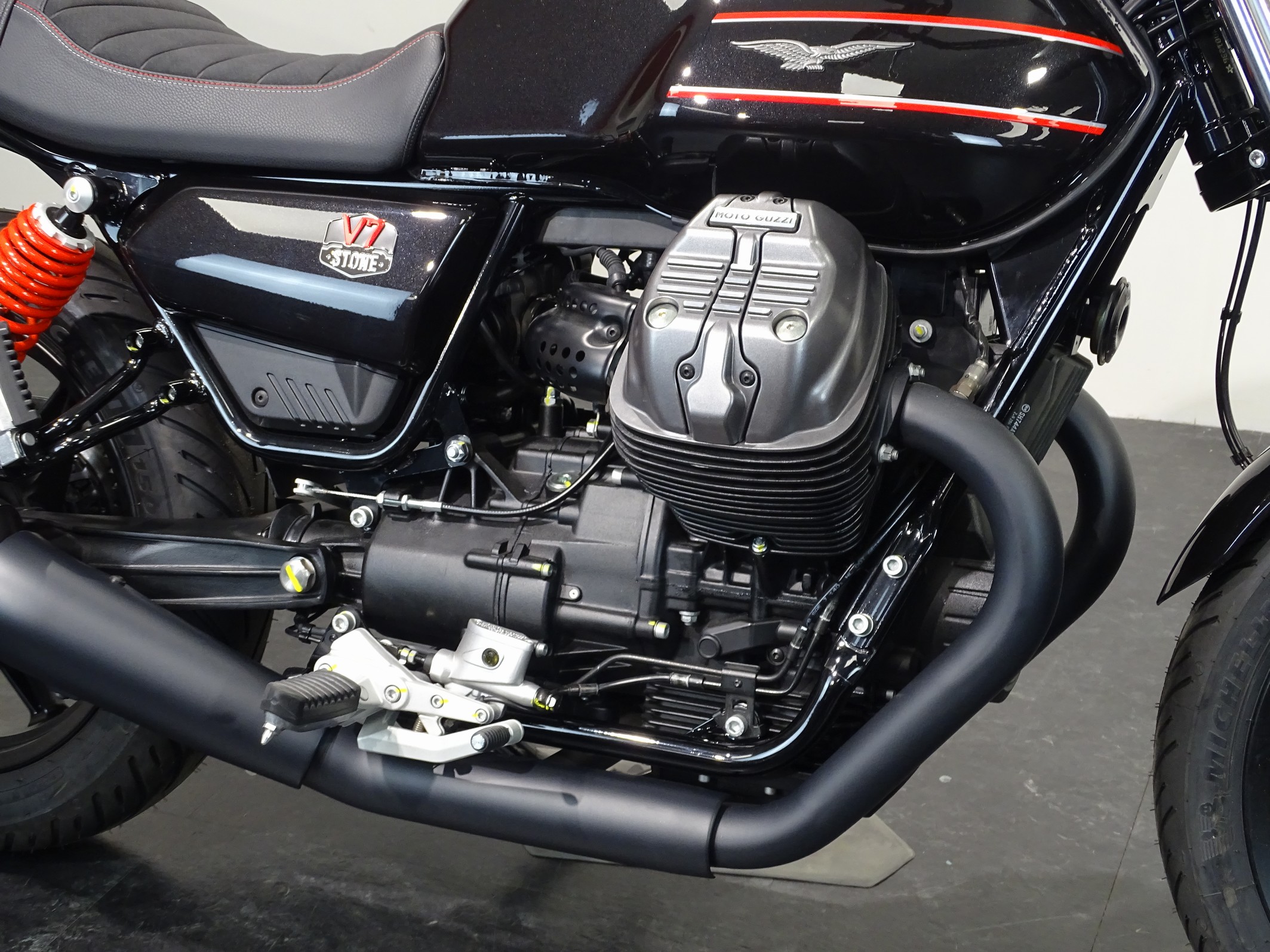 MOTO GUZZI V 7 STONE SPECIAL EDITION