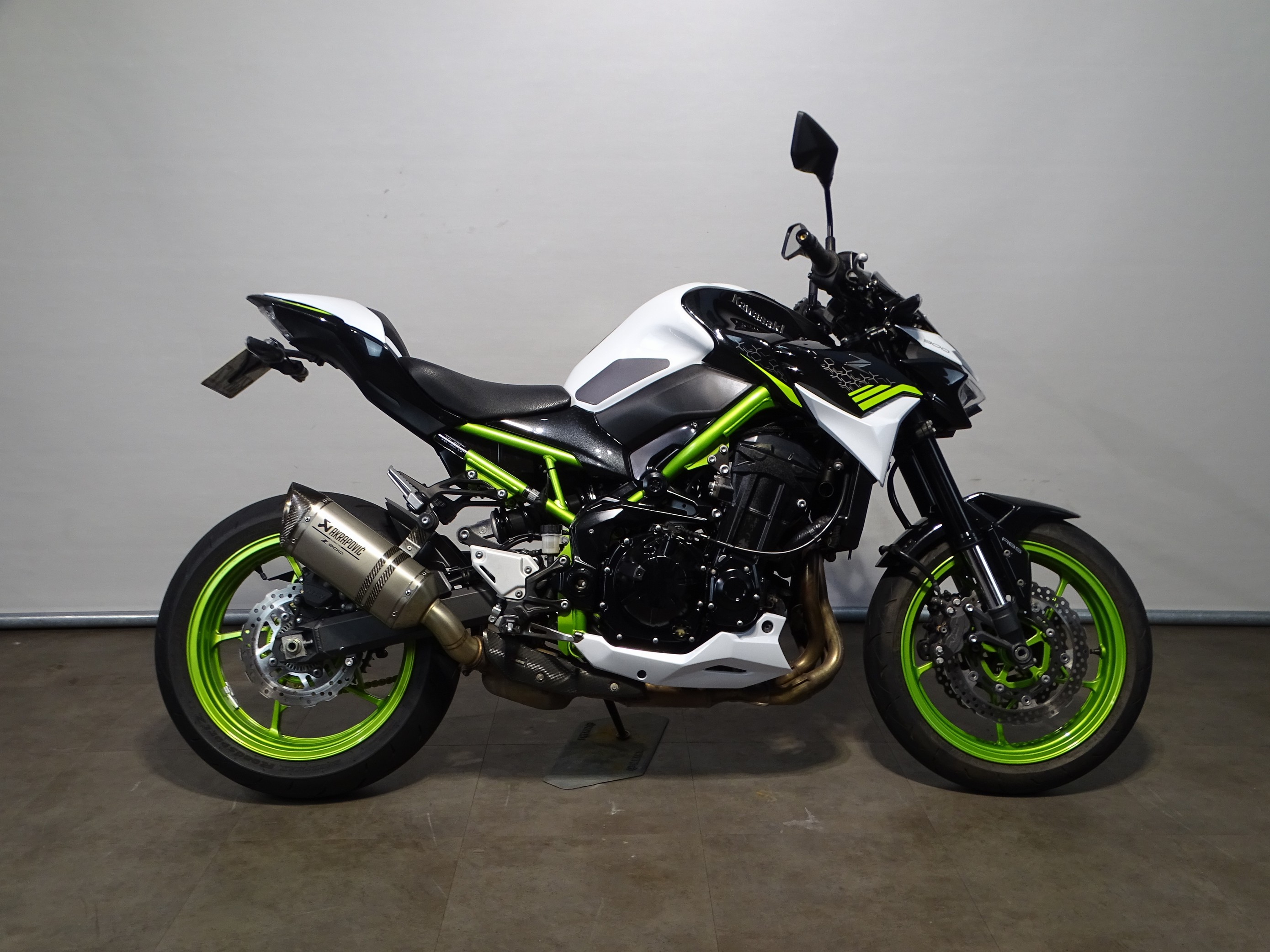KAWASAKI Z 900