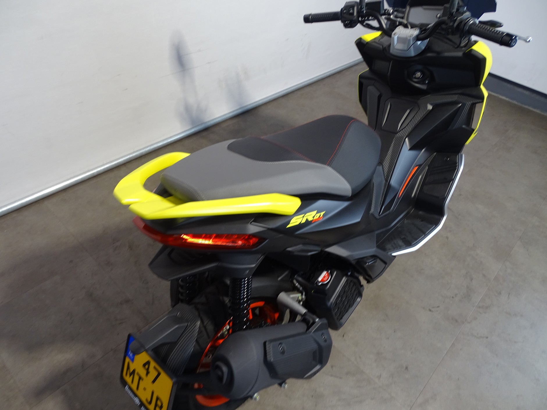 APRILIA SR GT SPORT 200