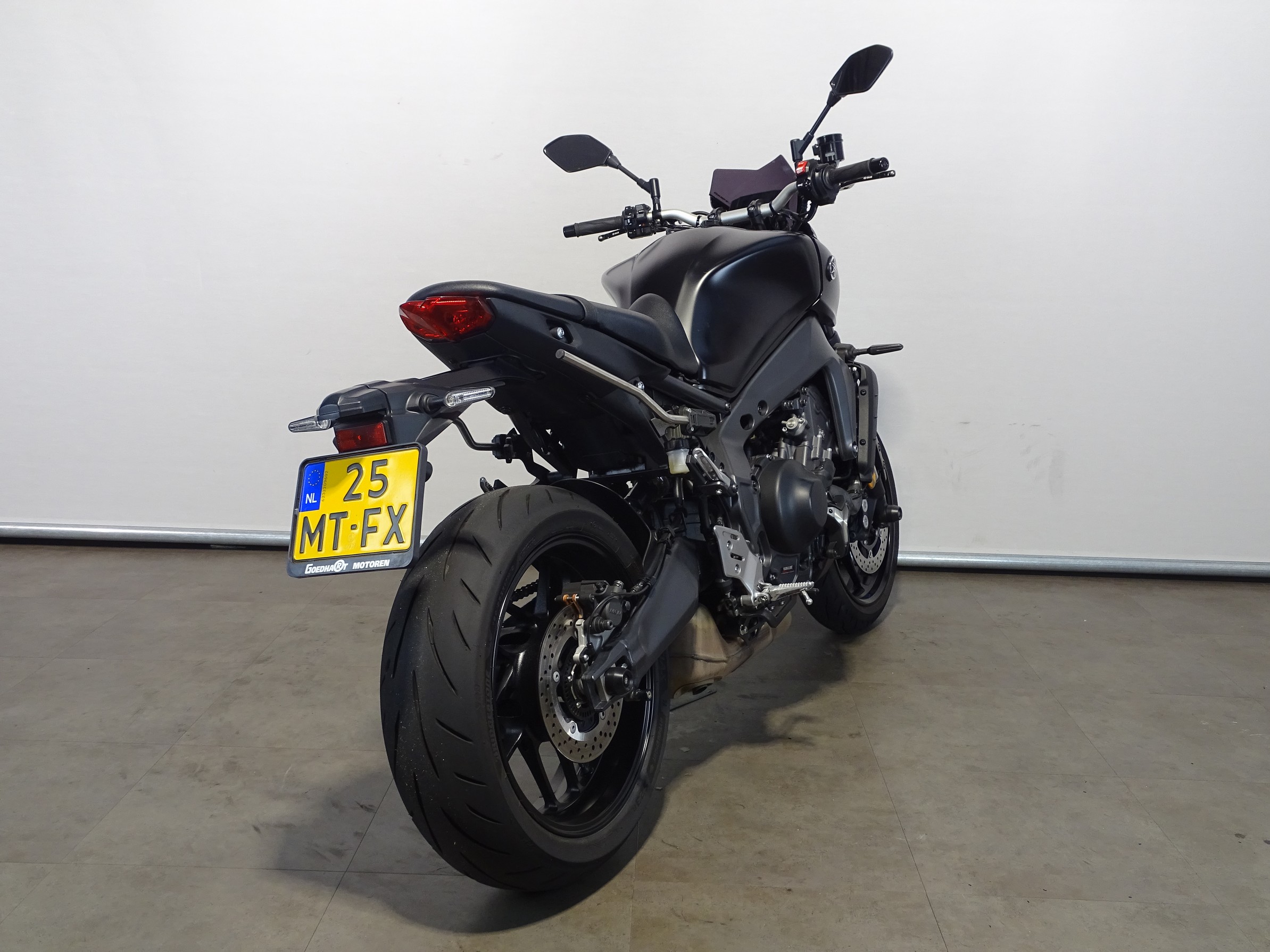 YAMAHA MT-09 ABS