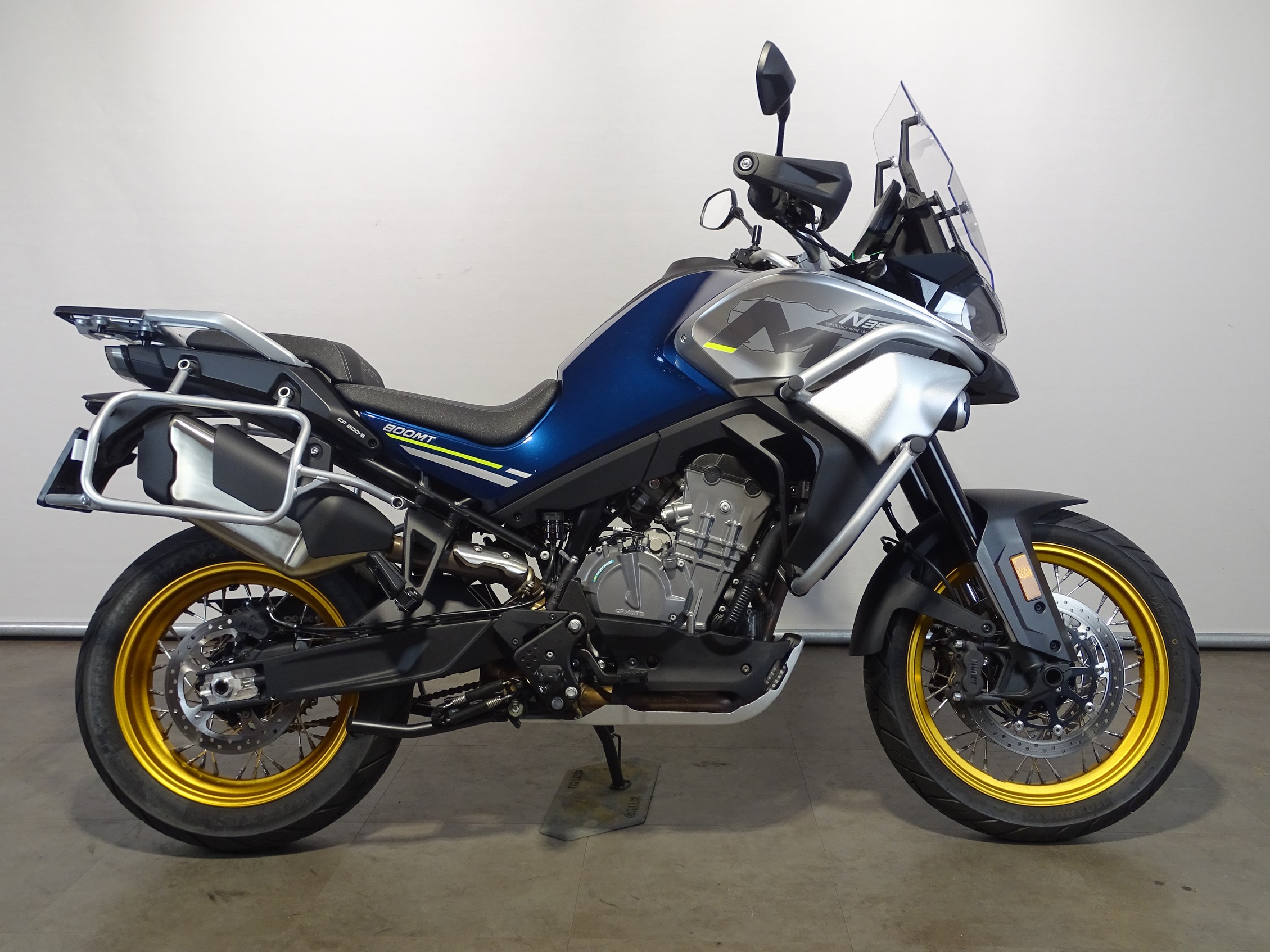 CFMOTO MT 800 TOURING