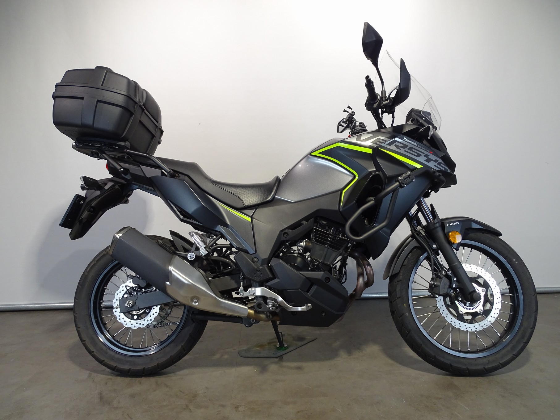 KAWASAKI VERSYS-X 300