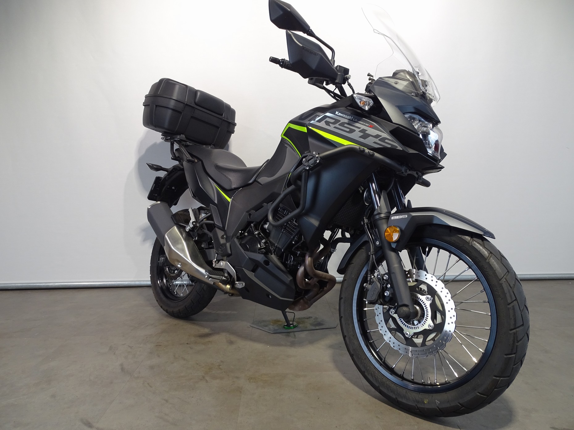 KAWASAKI VERSYS-X 300