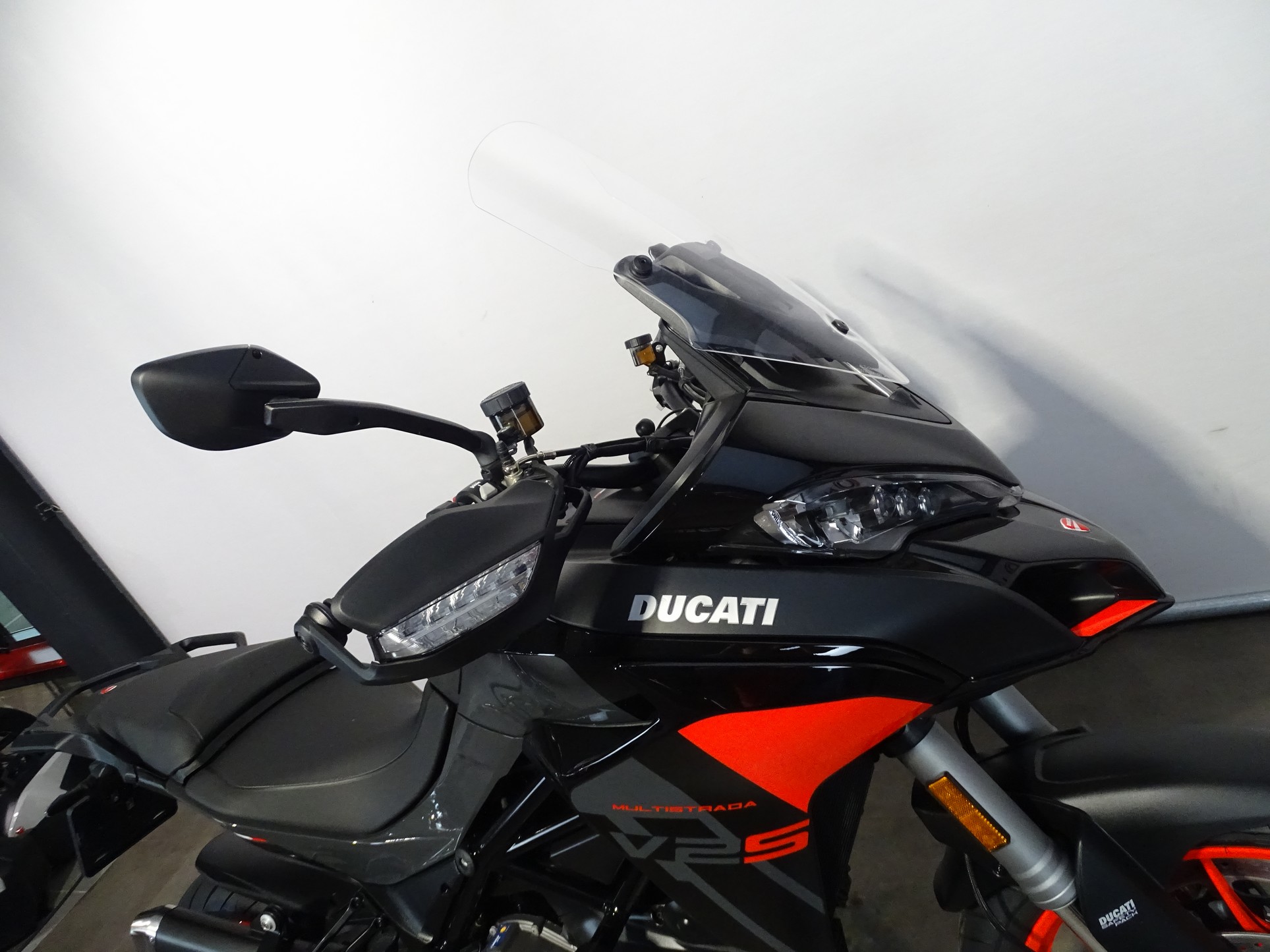 DUCATI MULTISTRADA V2 S