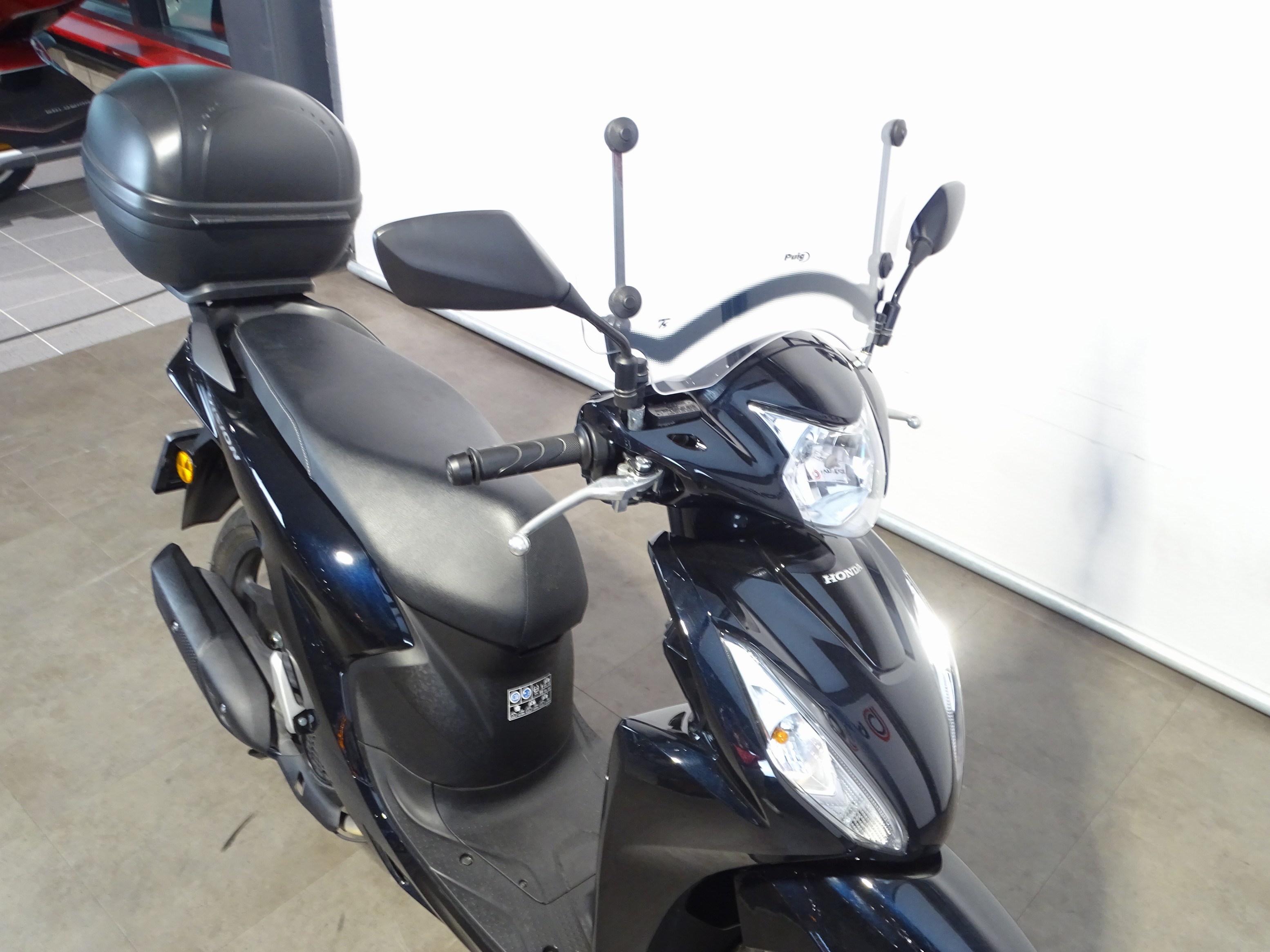 HONDA VISION