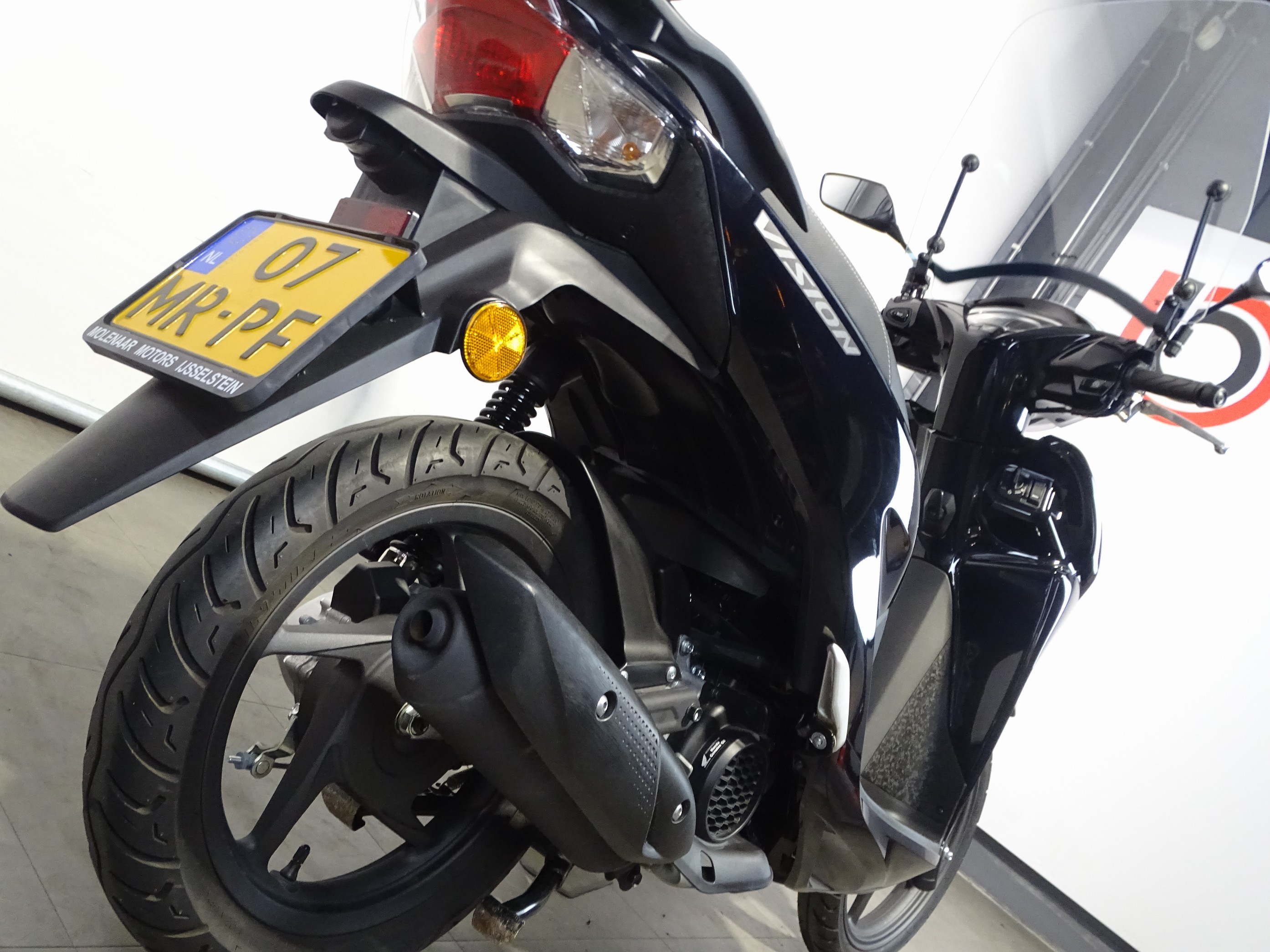 HONDA VISION