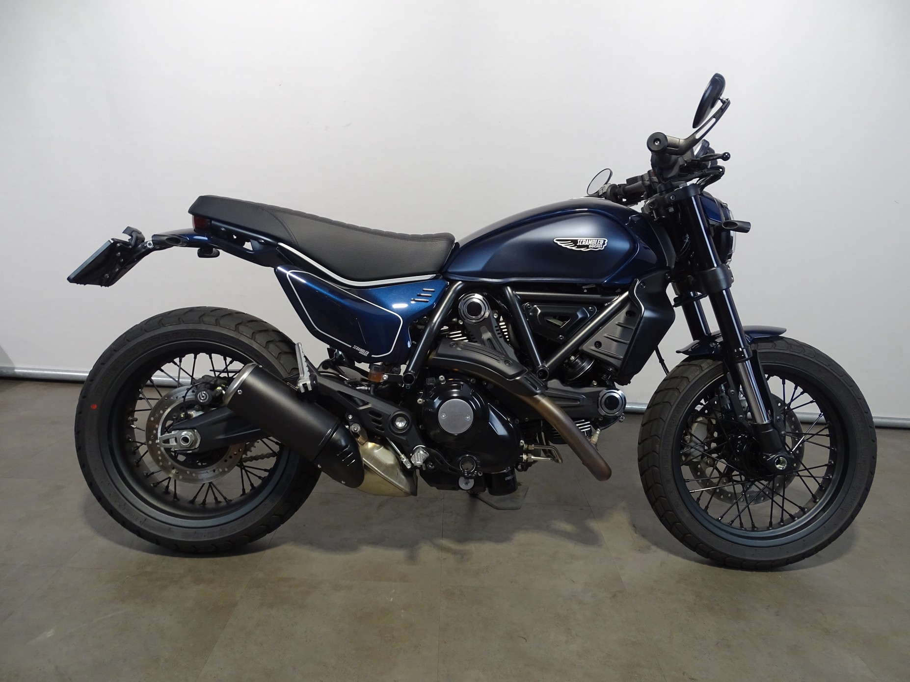 DUCATI SCRAMBLER NIGHTSHIFT