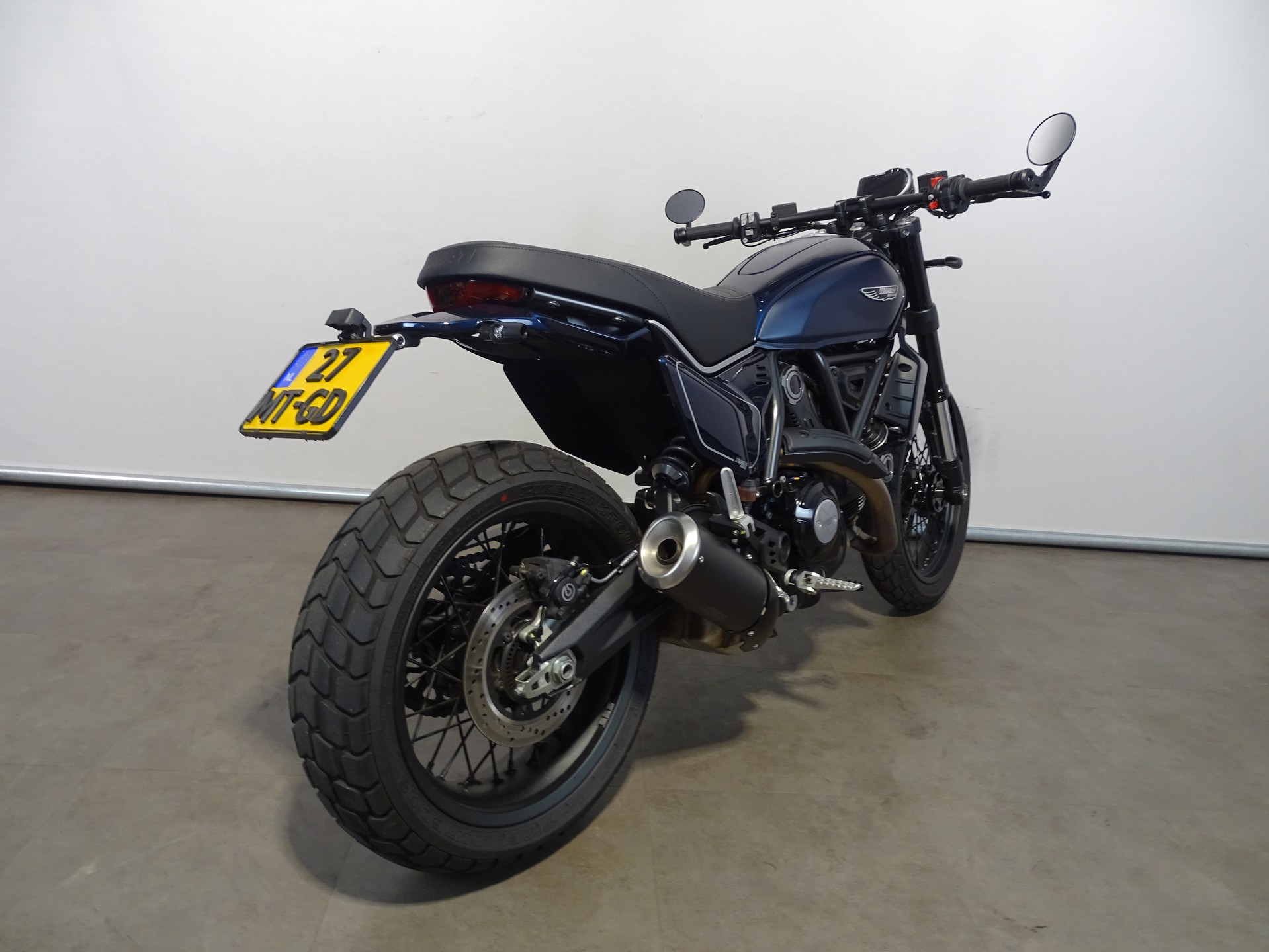 DUCATI SCRAMBLER NIGHTSHIFT