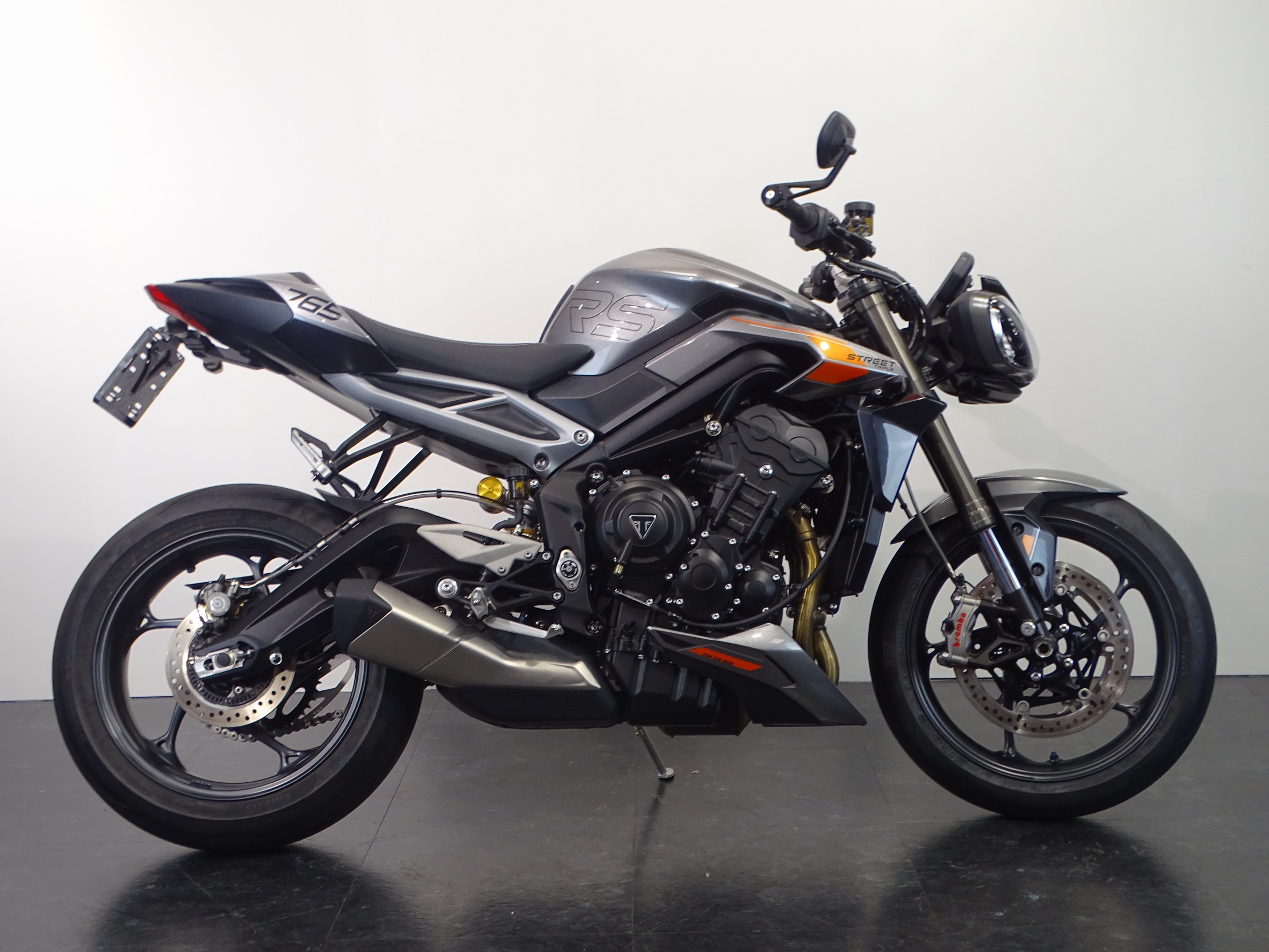 TRIUMPH STREET TRIPLE RS