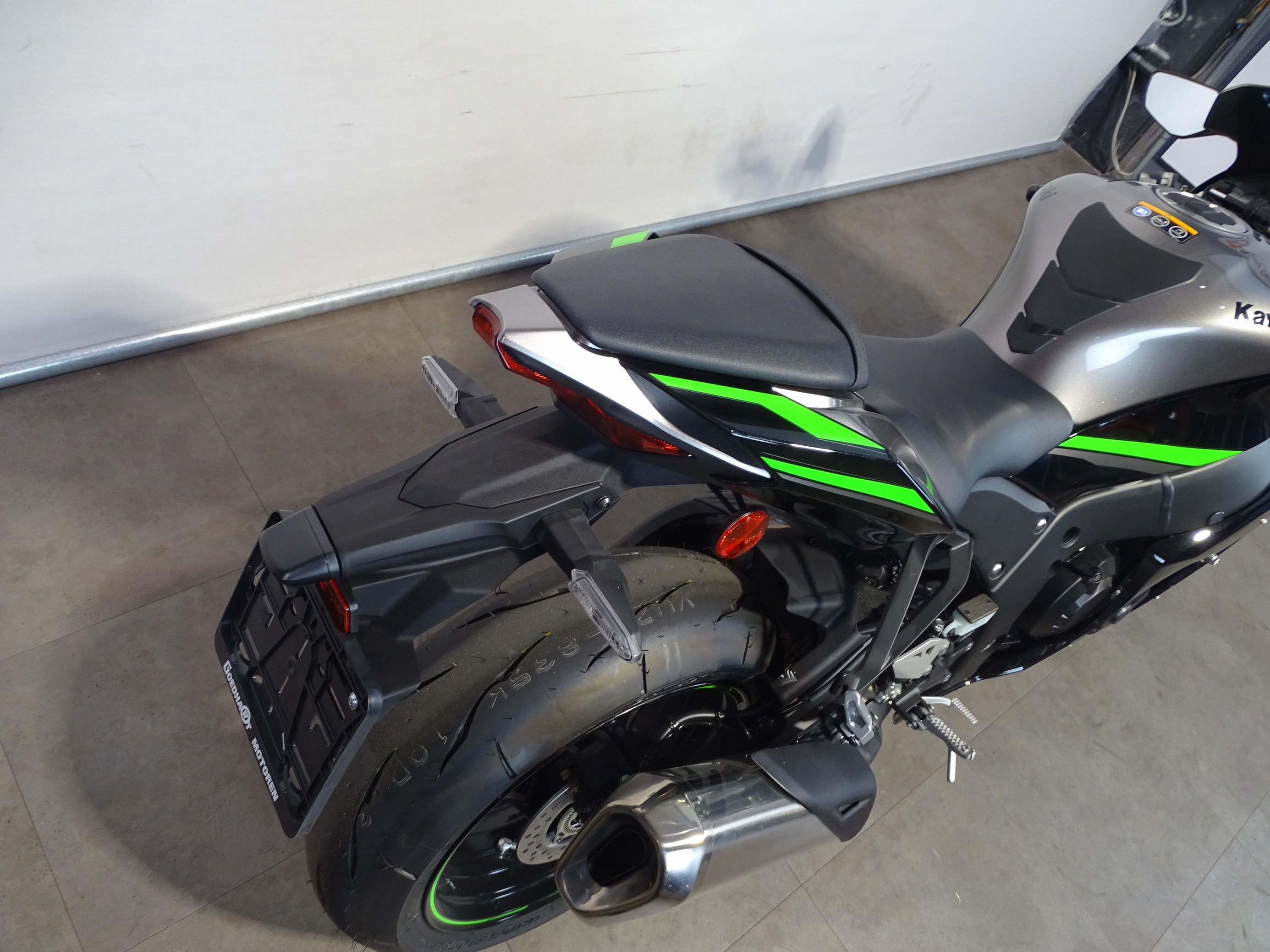 KAWASAKI ZX 10 R