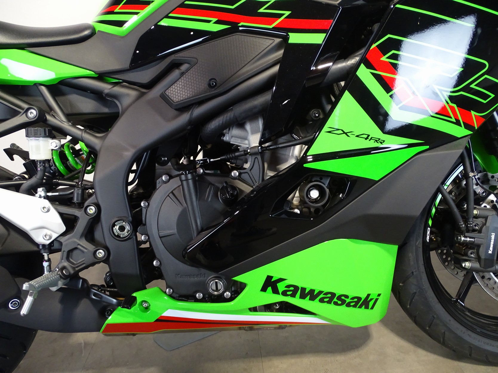 KAWASAKI ZX-4 RR