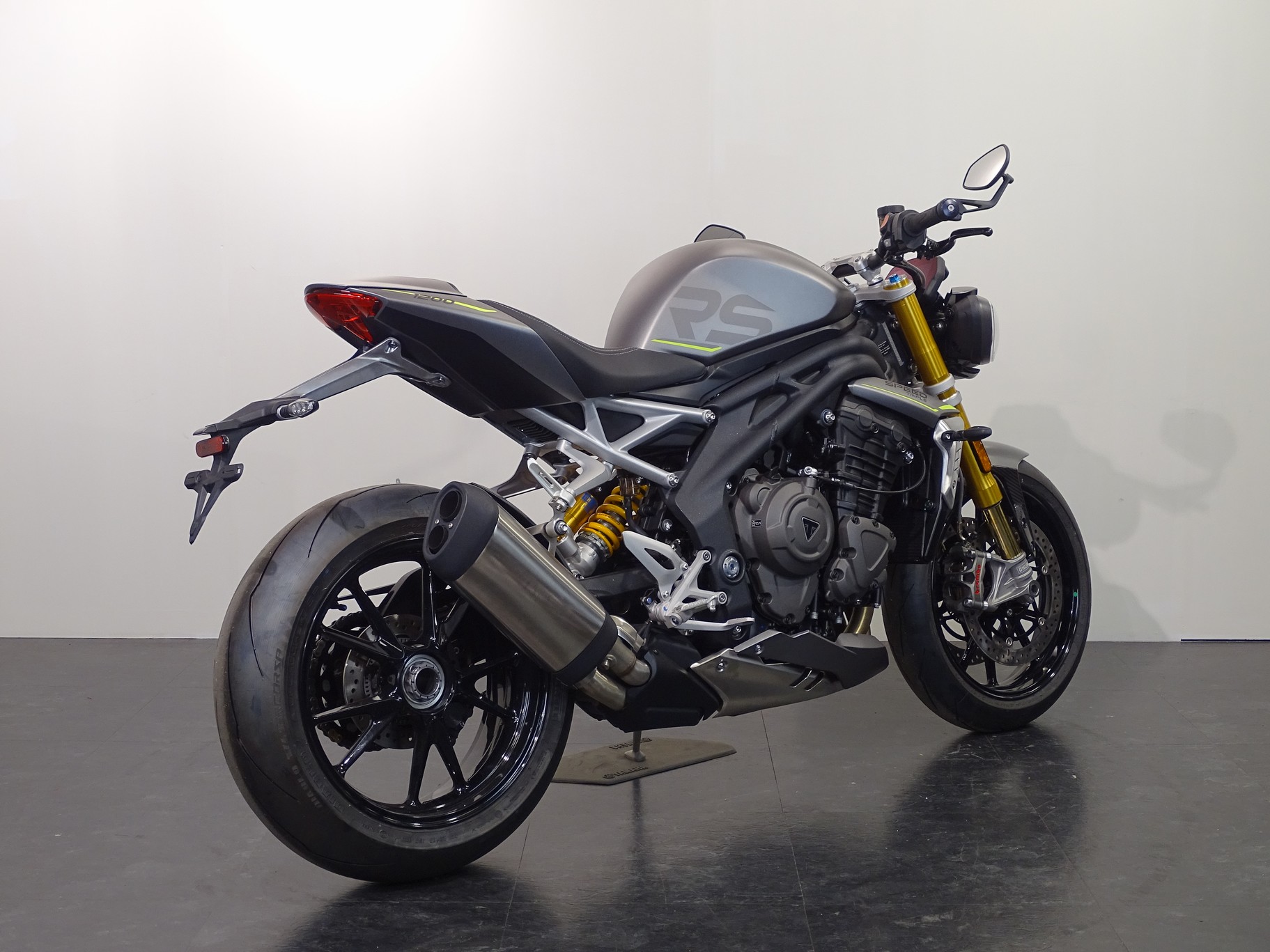 TRIUMPH SPEED TRIPLE 1200 RS